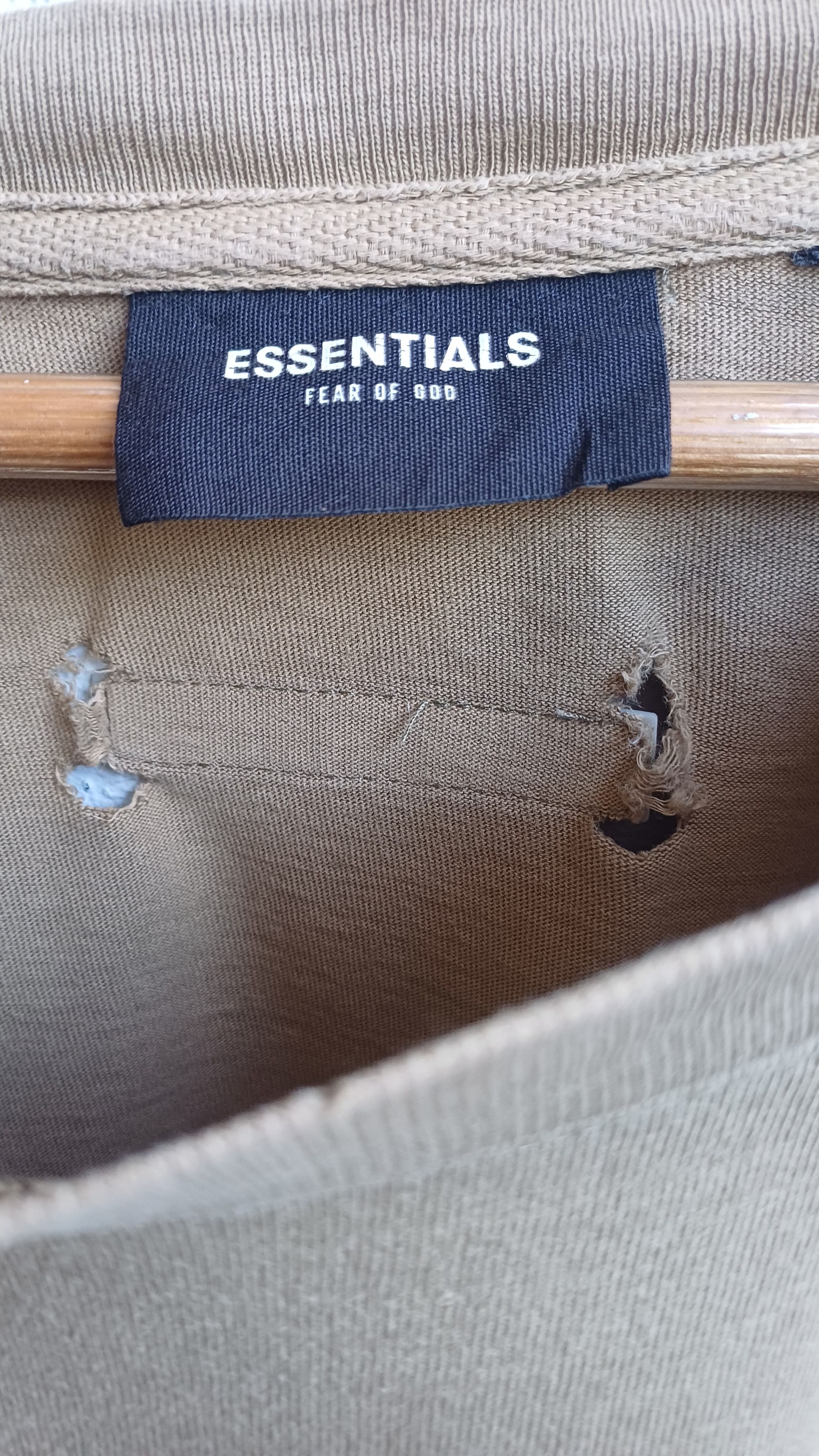 Essentials × Fear of God FOG Essentials Distressed Tee Size US XL / EU 56 / 4 - 7 Thumbnail