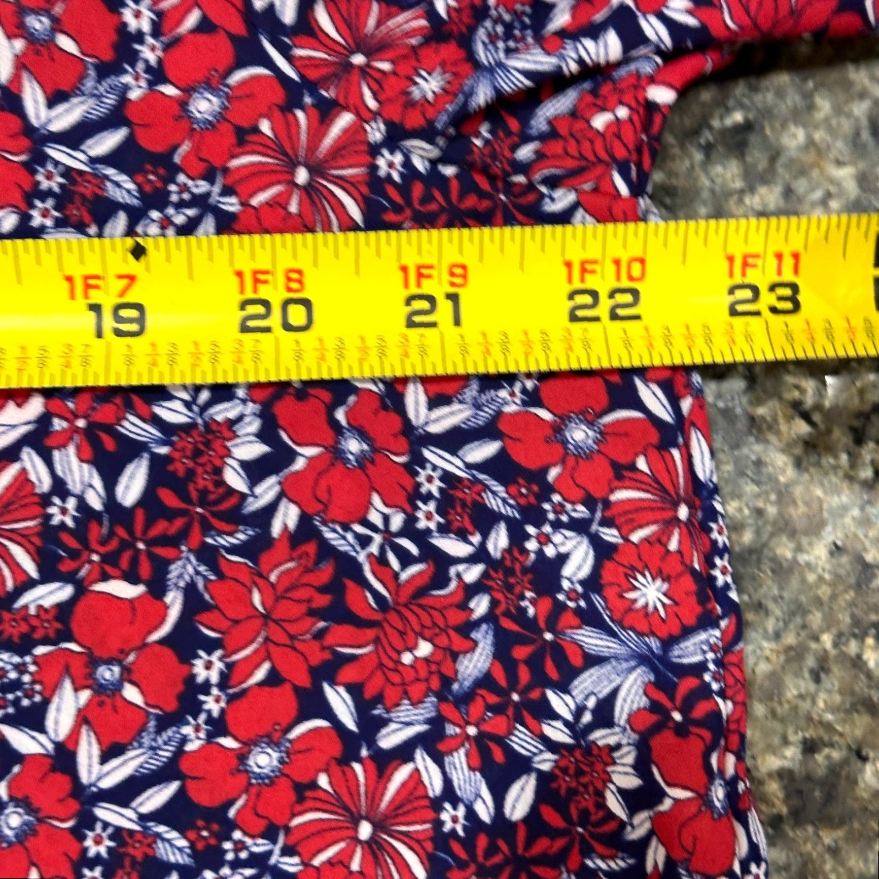 NYDJ NYDJ Blouse Plus 0X Red Floral Off the Shoulder Short Sleeve Tunic Womens Everyday Casual Summer Spring Fall Winter 0X Plus Polyester Machine Washable Size XL / US 12-14 / IT 48-50 - 7 Thumbnail