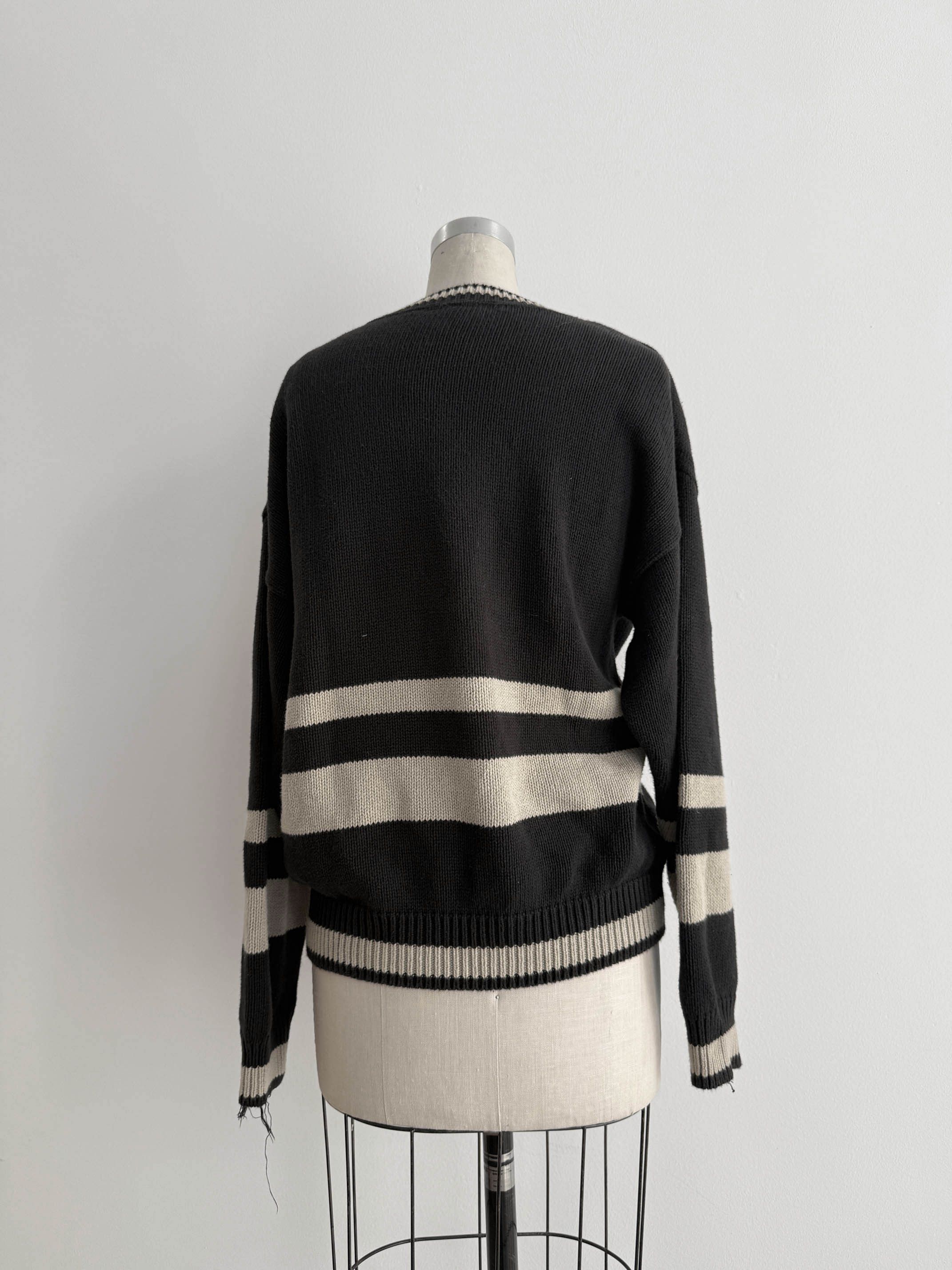 Vintage 90s Vintage Musclin patch distressed knit sweater Size US L / EU 52-54 / 3 - 4 Thumbnail