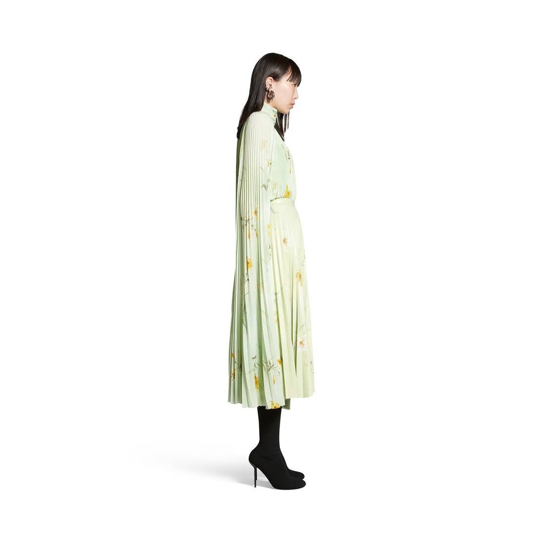 Balenciaga o1bcso1str0525 Lilies Printed Pleated Skirt in Multicolor Size 26" / US 2 / IT 38 - 3 Thumbnail