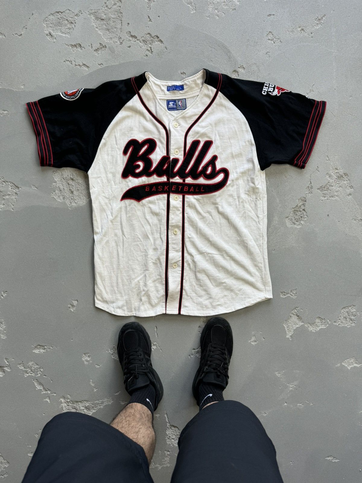 NBA × Starter × Vintage Vintage 90s Chicago Bulls baseball jersey Size US L / EU 52-54 / 3 - 1 Thumbnail