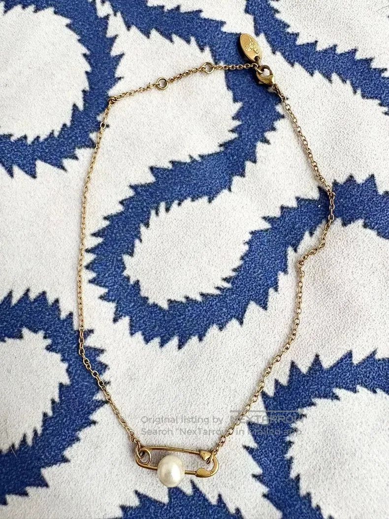 Vivienne Westwood Vivienne Westwood Gold Pearl Pin Necklace. Size ONE SIZE - 6 Thumbnail