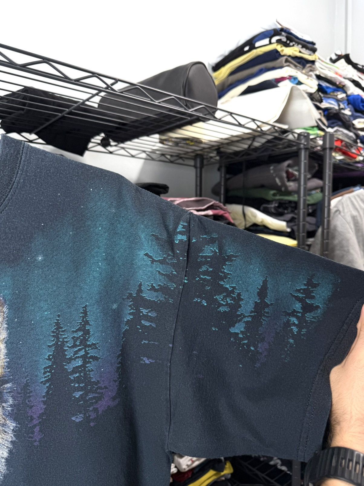 Vintage 00’s Vintage Wolf T Shirt All Over Print Hype Supreme Style Size US L / EU 52-54 / 3 - 5 Thumbnail