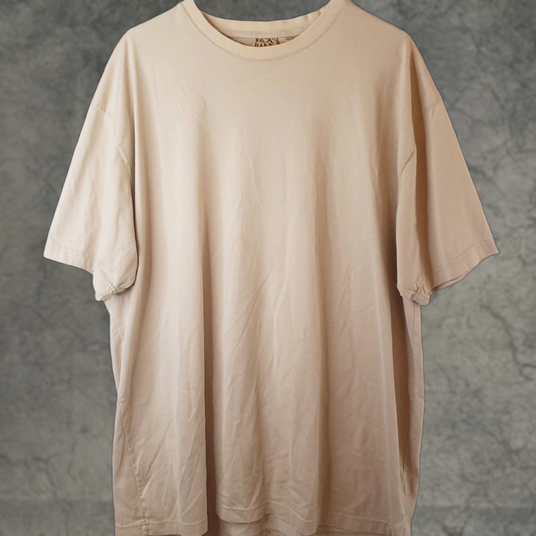 Jos. A. Bank Jos. A. Bank Shirt XL Beige Crewneck Short Sleeve Linen? No, Cotton Blend Tee Shirt Men Classic Designer Summer Casual Workwear Size US XL / EU 56 / 4 - 1 Thumbnail