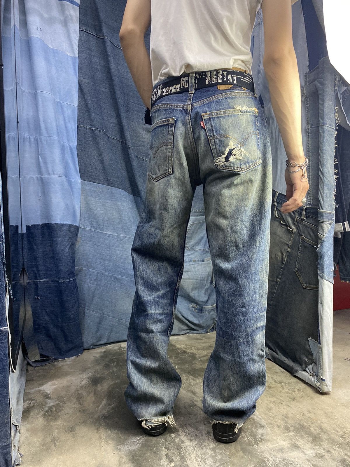 Jean × Levi's Levis mudwash faded distressed jeans pant 29x30 Size US 29 - 20 Thumbnail