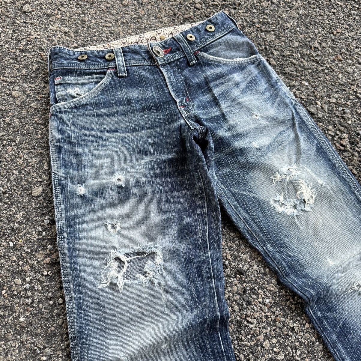 Edwin VINTAGE EDWIN FLARE FADED RIPPEP JEAN DENIM PANTS Size US 29 - 4 Thumbnail