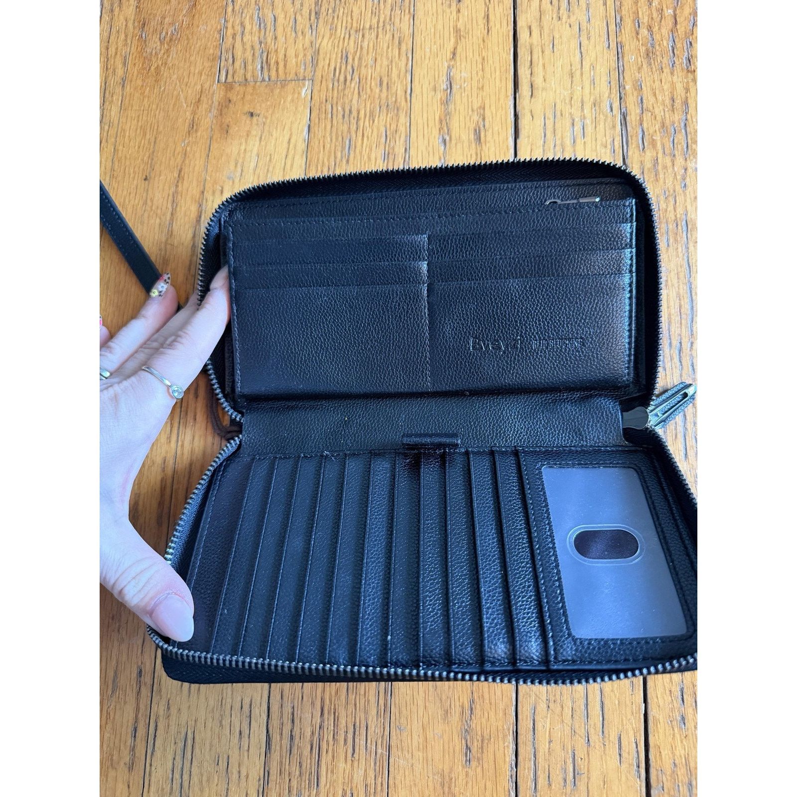 Other Bveyzi Wallet Womens One Size Black RFID Blocking Zip Around Size ONE SIZE - 4 Thumbnail