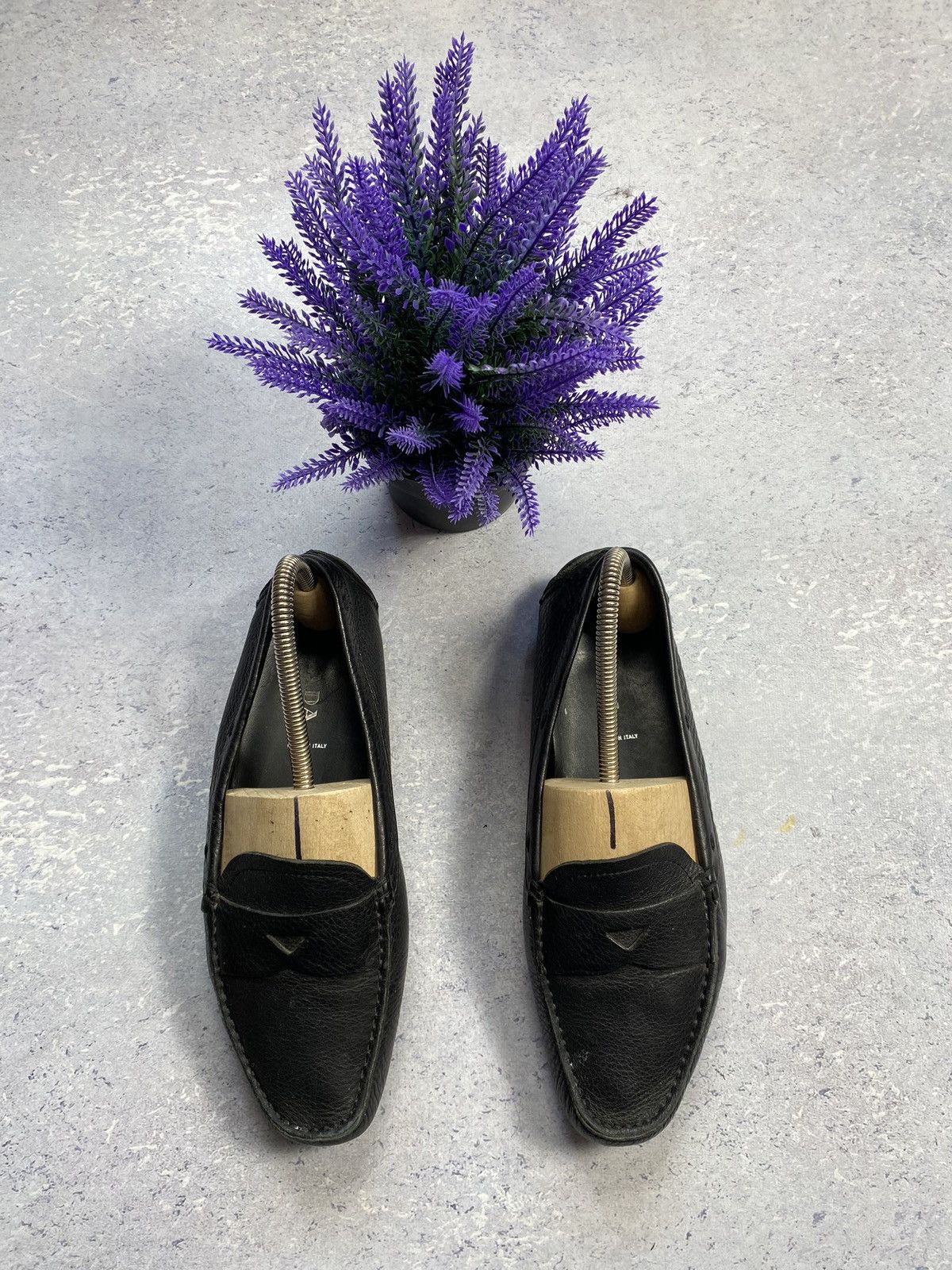 Prada Prada Black Leather Loafers Size EUR 37.5 Size US 5 / EU 37 - 2 Thumbnail