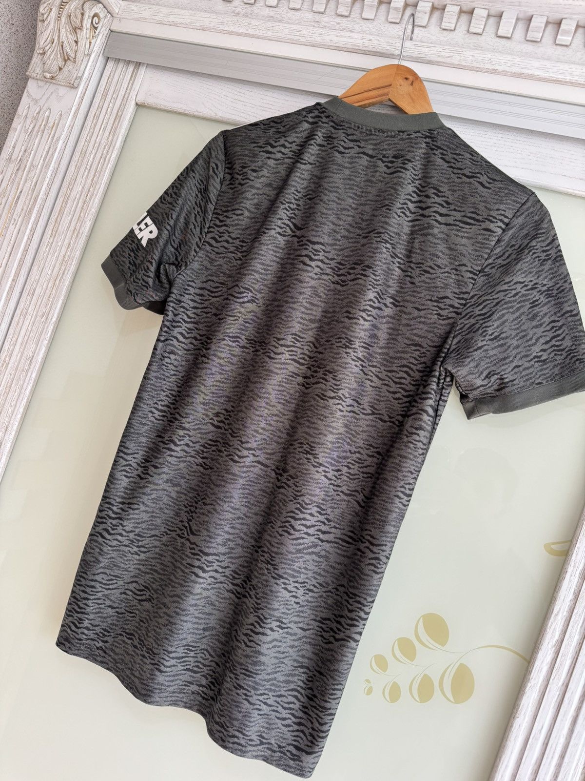Adidas Manchester United 2020-2021 Away Soccer Jersey Football Kit Size US S / EU 44-46 / 1 - 8 Thumbnail