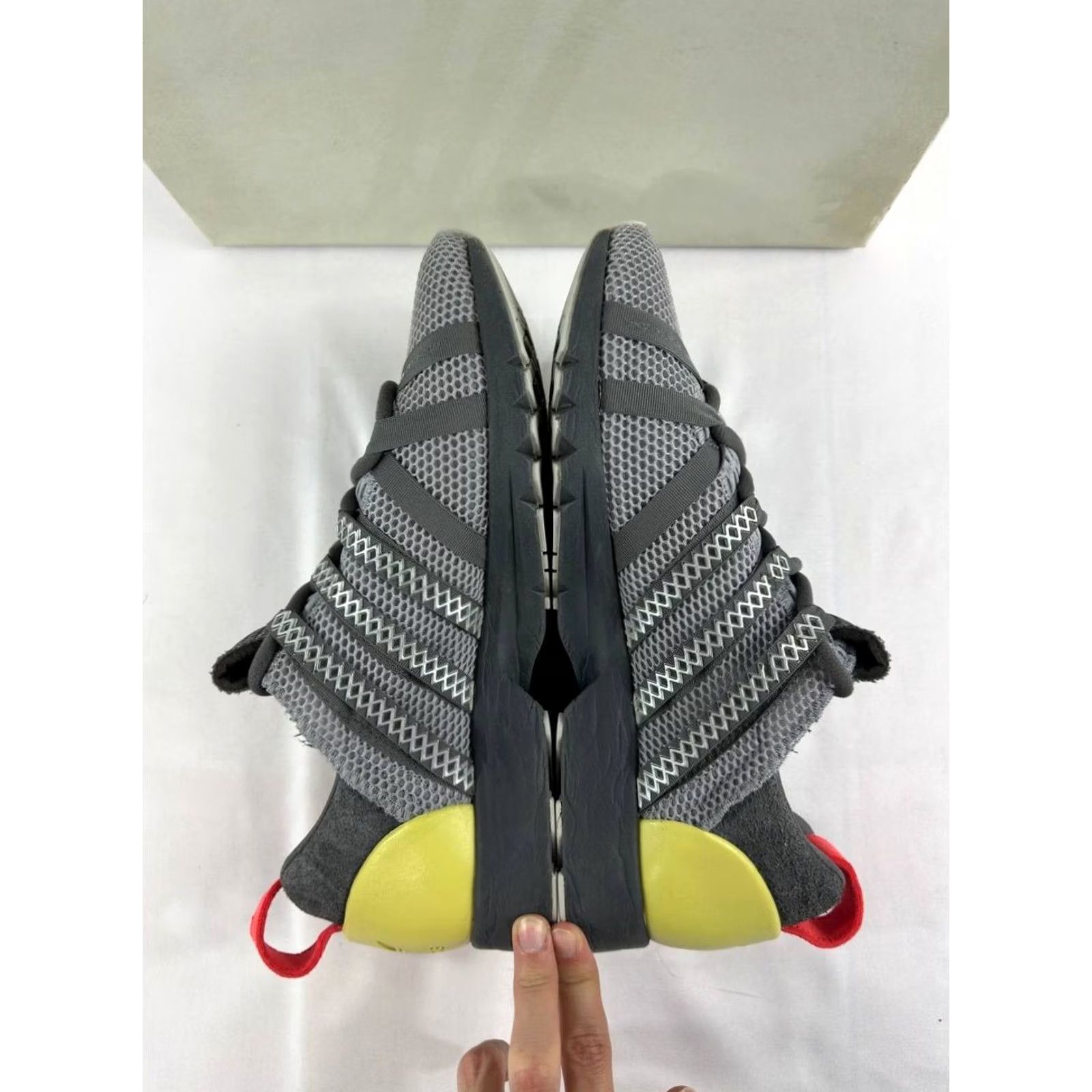 Adidas Adidas Adistar Comp Sneakers Men Size 10 Onix Gray CQ1867 Adidas adistar Sneaker Mens Size US 10 / EU 43 - 6 Thumbnail