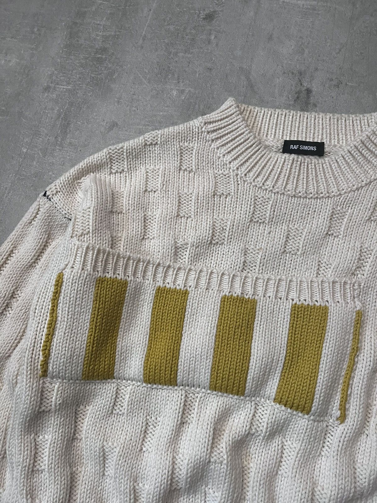 Raf Simons Raf Simons F/W 2017 Disturbed cream wool sweater Size US S / EU 44-46 / 1 - 3 Thumbnail