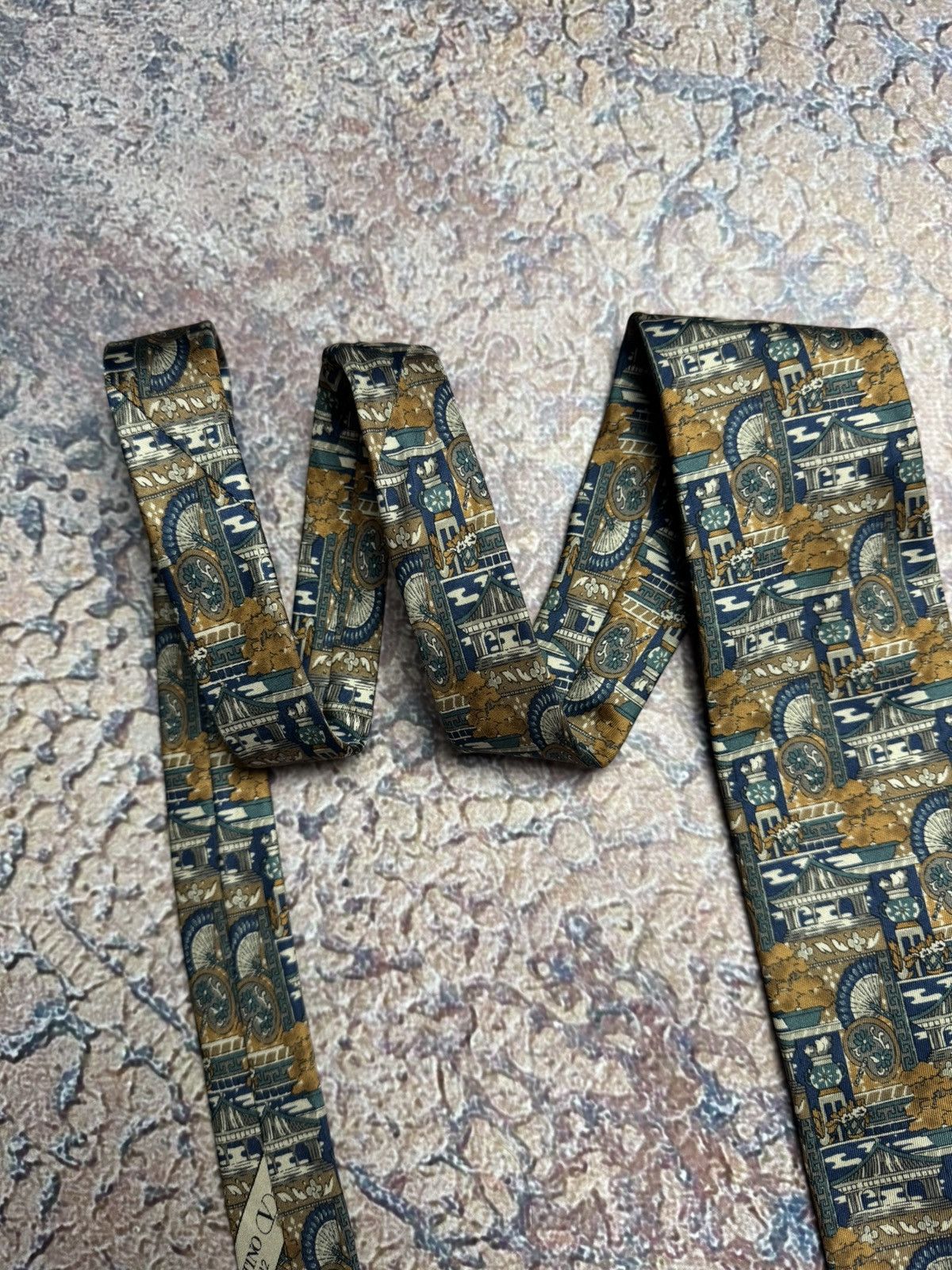 Valentino × Vintage Vintage VALENTINO tie made in Italy🇮🇹 Size ONE SIZE - 5 Thumbnail