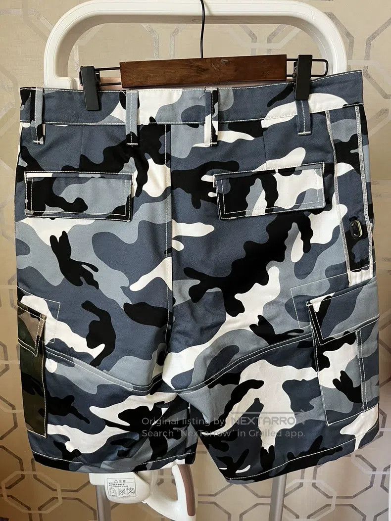 Valentino Valentino Camouflage cargo shorts Size US 30 / EU 46 - 2 Thumbnail