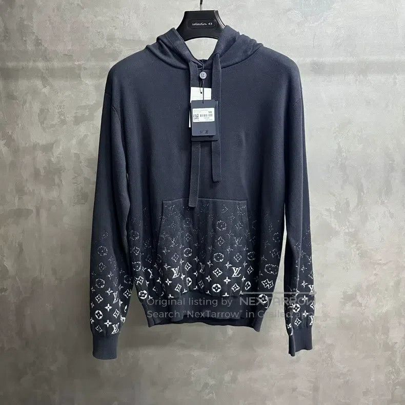 Louis Vuitton Louis Vuitton Grey monogrammed logo printed hooded long sl Size US S / EU 44-46 / 1 - 1 Thumbnail