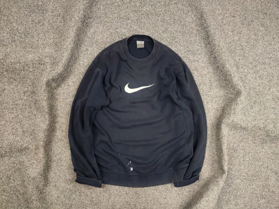 Nike Vintage 90's Nike center embroidered distressed Sweatshirt Size US S / EU 44-46 / 1 - 1 Thumbnail