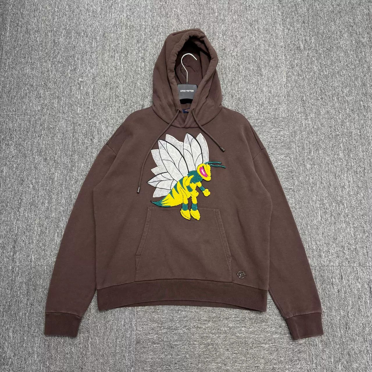 Louis Vuitton Louis Vuitton Embroidered Bee Hoodie Size US M / EU 48-50 / 2 - 1 Thumbnail
