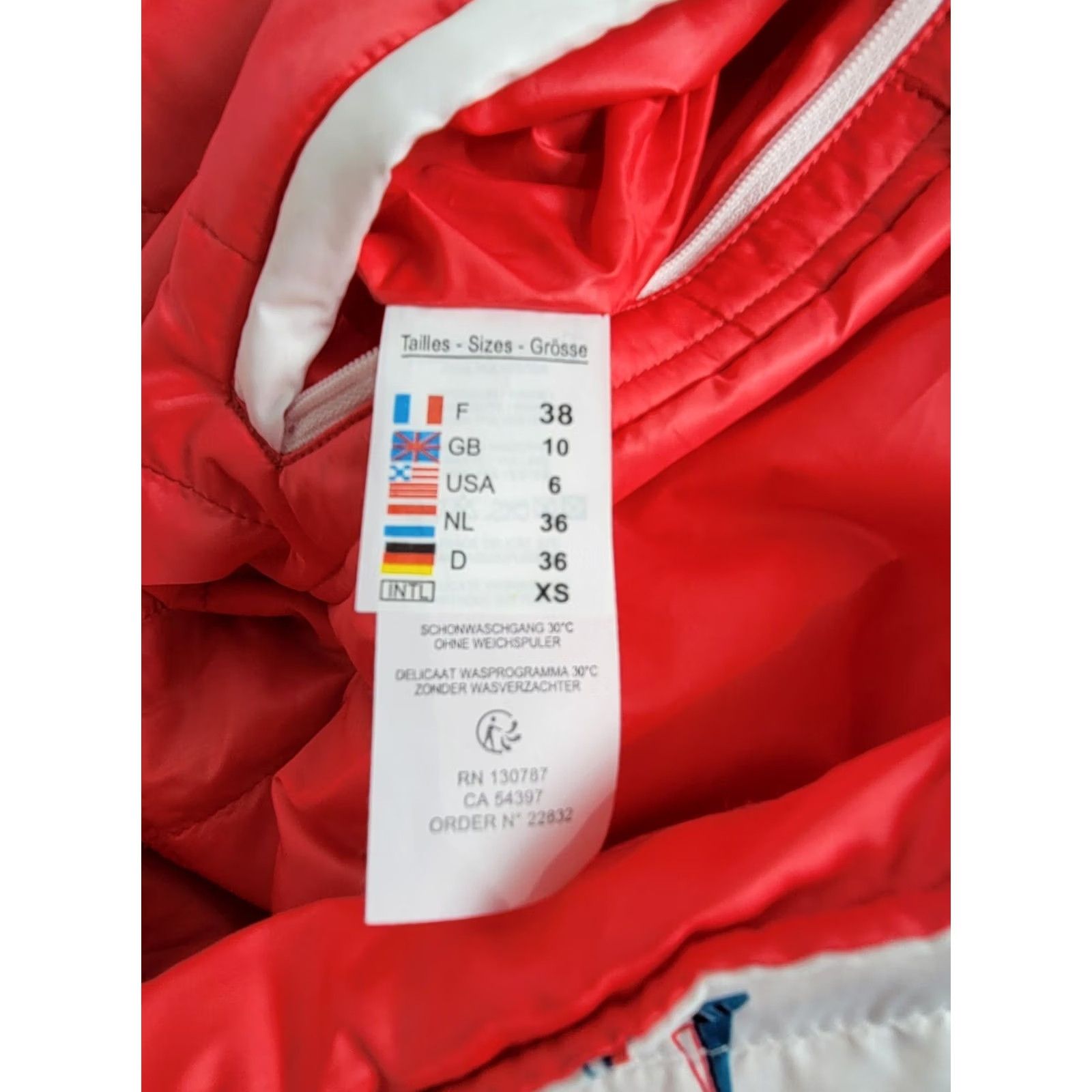 Saint James Saint James Women Vest Full Zip Lightweight Reversible Size 6 Red White Sailboat Quilted Casual, Travel Size M / US 6-8 / IT 42-44 - 6 Thumbnail