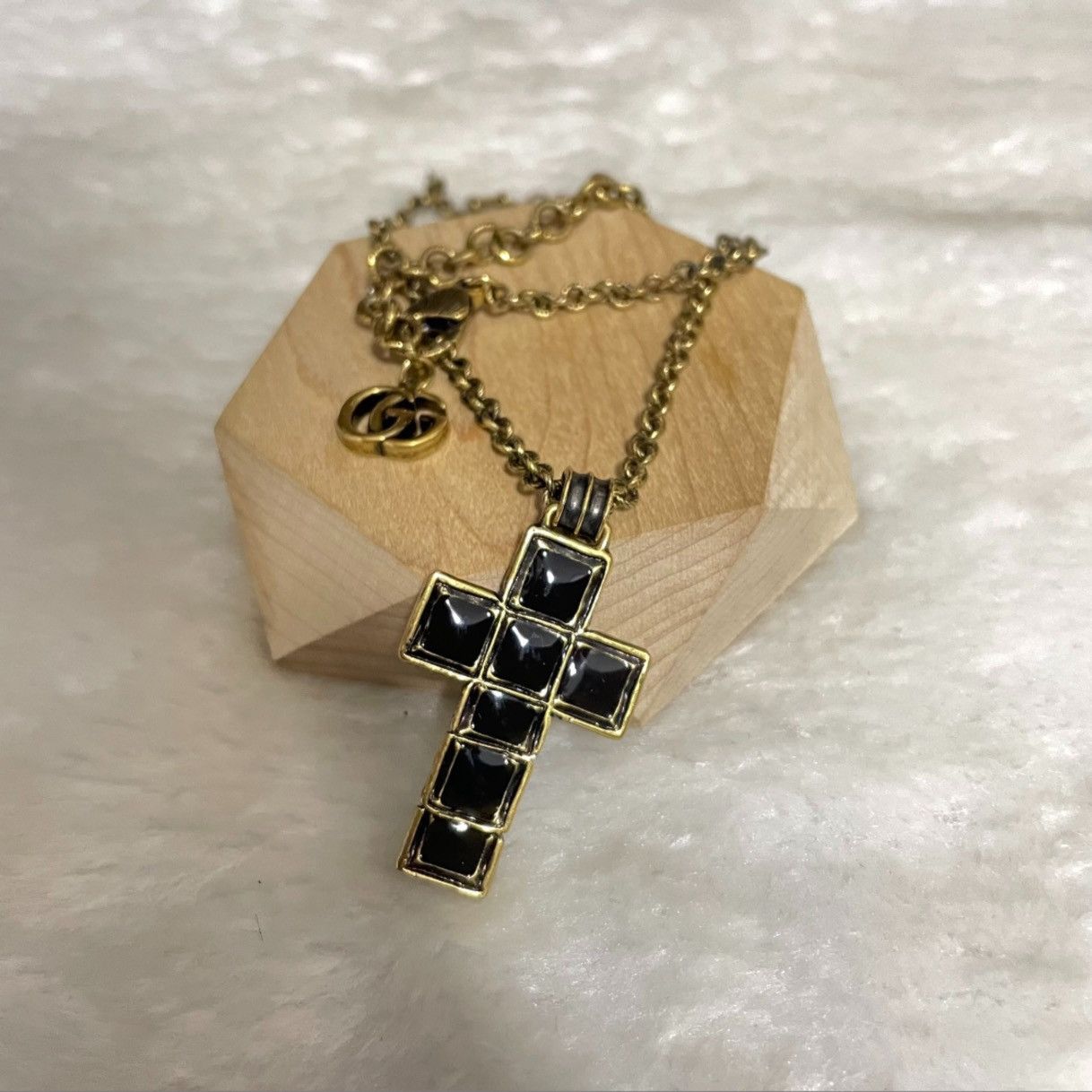Gucci Gucci runway metal enamel cross necklace Size ONE SIZE - 1 Thumbnail