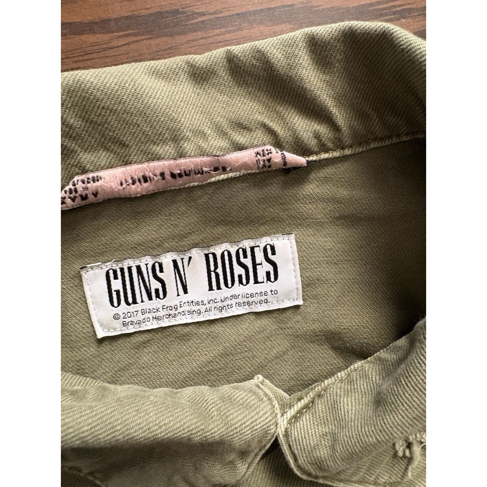Zara 2017Zara Guns N Roses Military Utility Jacket Distressed S Size S / US 4 / IT 40 - 10 Thumbnail