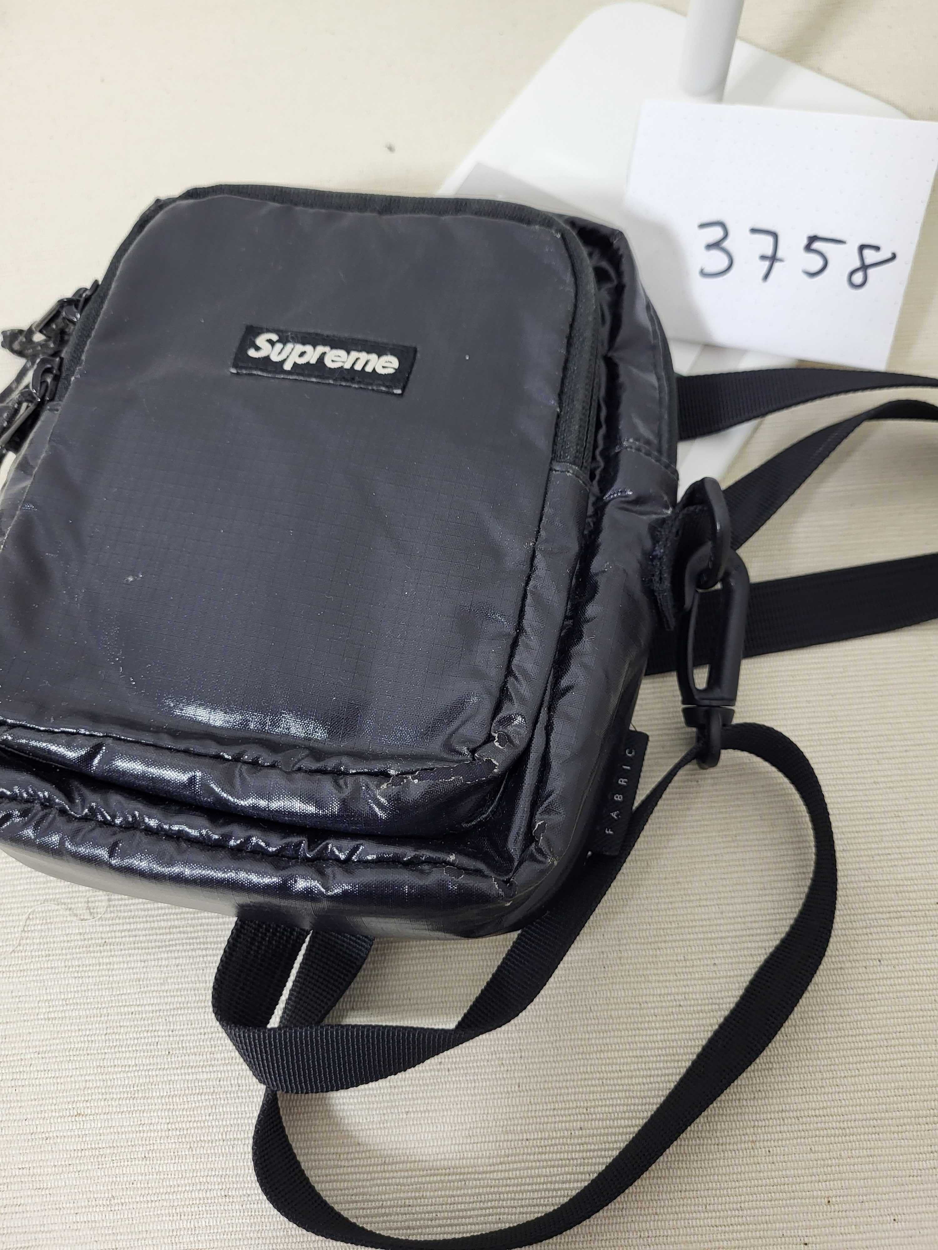 Supreme Supreme Shoulder Bag (FW17) Size ONE SIZE - 7 Thumbnail