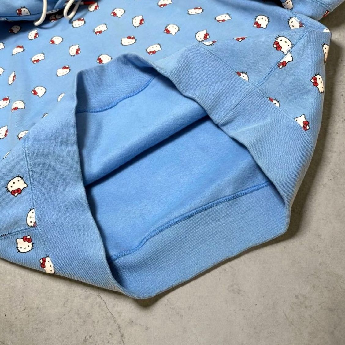 Nike Nike Hello Kitty Hoodie Womens Blue L Size L / US 10 / IT 46 - 7 Thumbnail