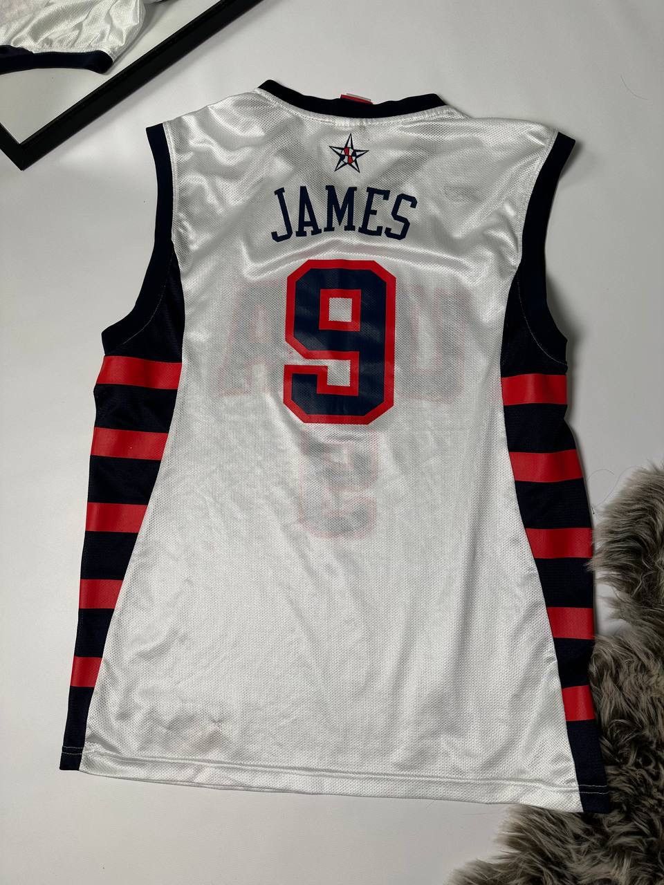 NBA × Reebok × Vintage Vintage LeBron James rare Aunthentic USA Reebok Jersey Size US L / EU 52-54 / 3 - 6 Thumbnail