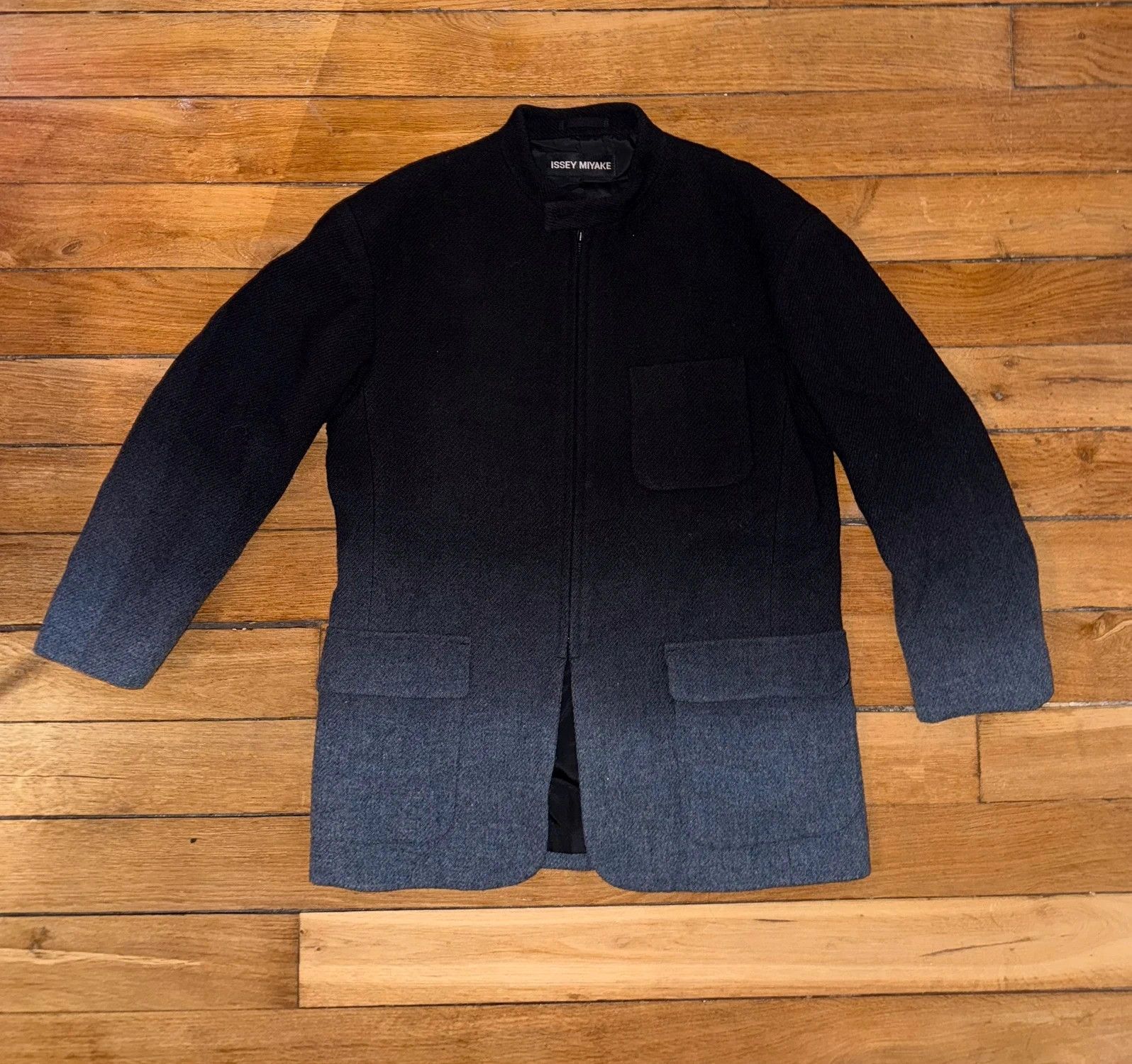 Issey Miyake Issey Miyake Gradient Peacoat Caban Harris Tweed Size US S / EU 44-46 / 1 - 1 Thumbnail