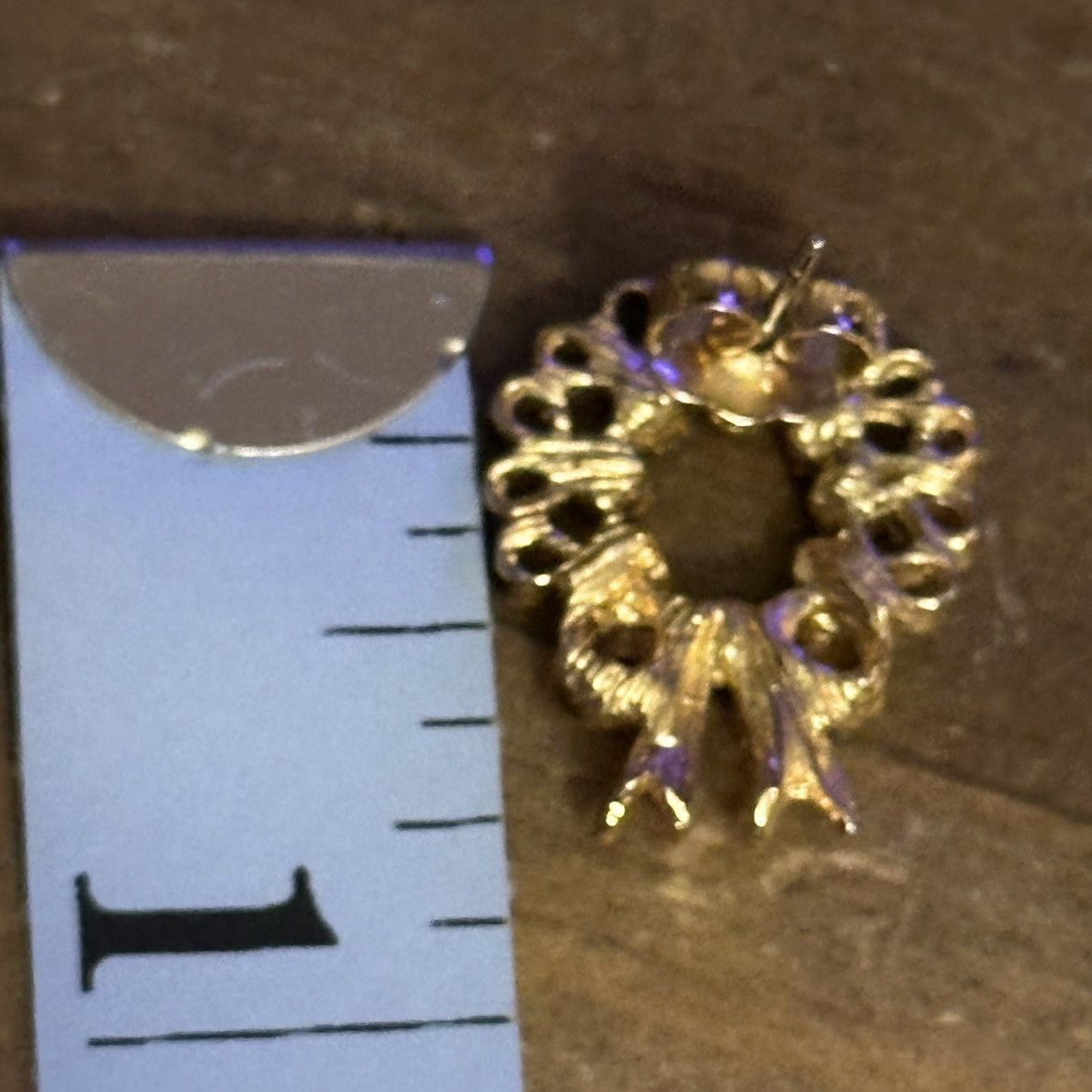 Other × Vintage Vintage Avon Christmas wreath post earrings Size ONE SIZE - 4 Thumbnail