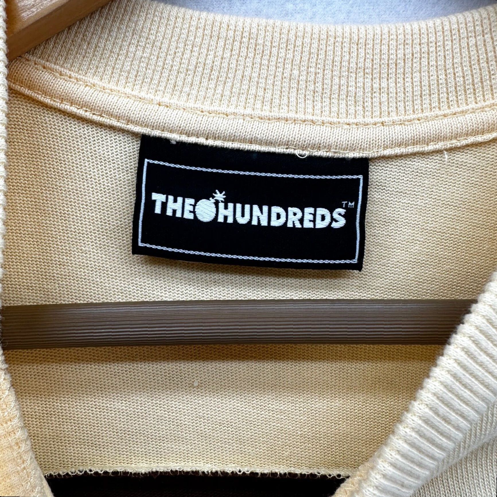 The Hundreds The Hundreds Shirt Mens Large T Shirt Cotton Jersey Football Style Size US L / EU 52-54 / 3 - 2 Thumbnail