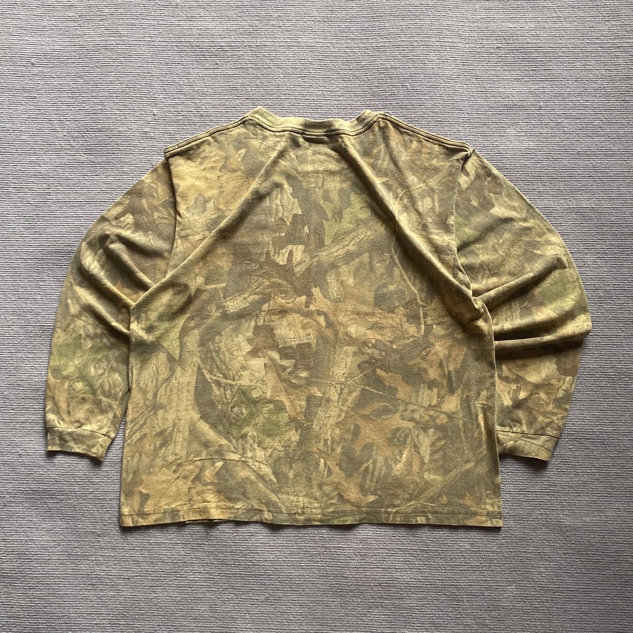Crazy Vintage 00s Realtree Camo Carhartt Style
