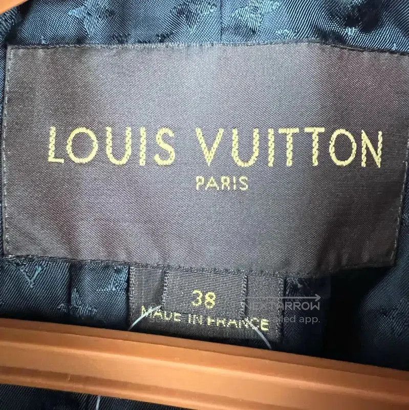 Louis Vuitton Louis Vuitton Black Cashmere Coat Size S . Size S / US 4 / IT 40 - 4 Thumbnail