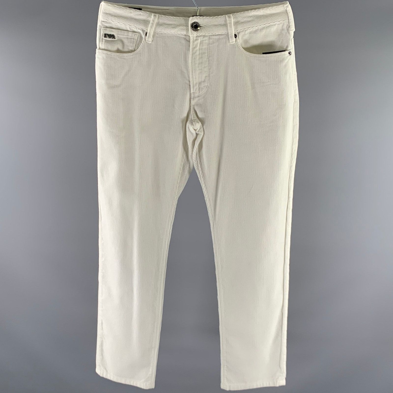 Emporio Armani EMPORIO ARMANI Size 30 White Corduroy Casual Pants Size US 30 / EU 46 - 1 Thumbnail