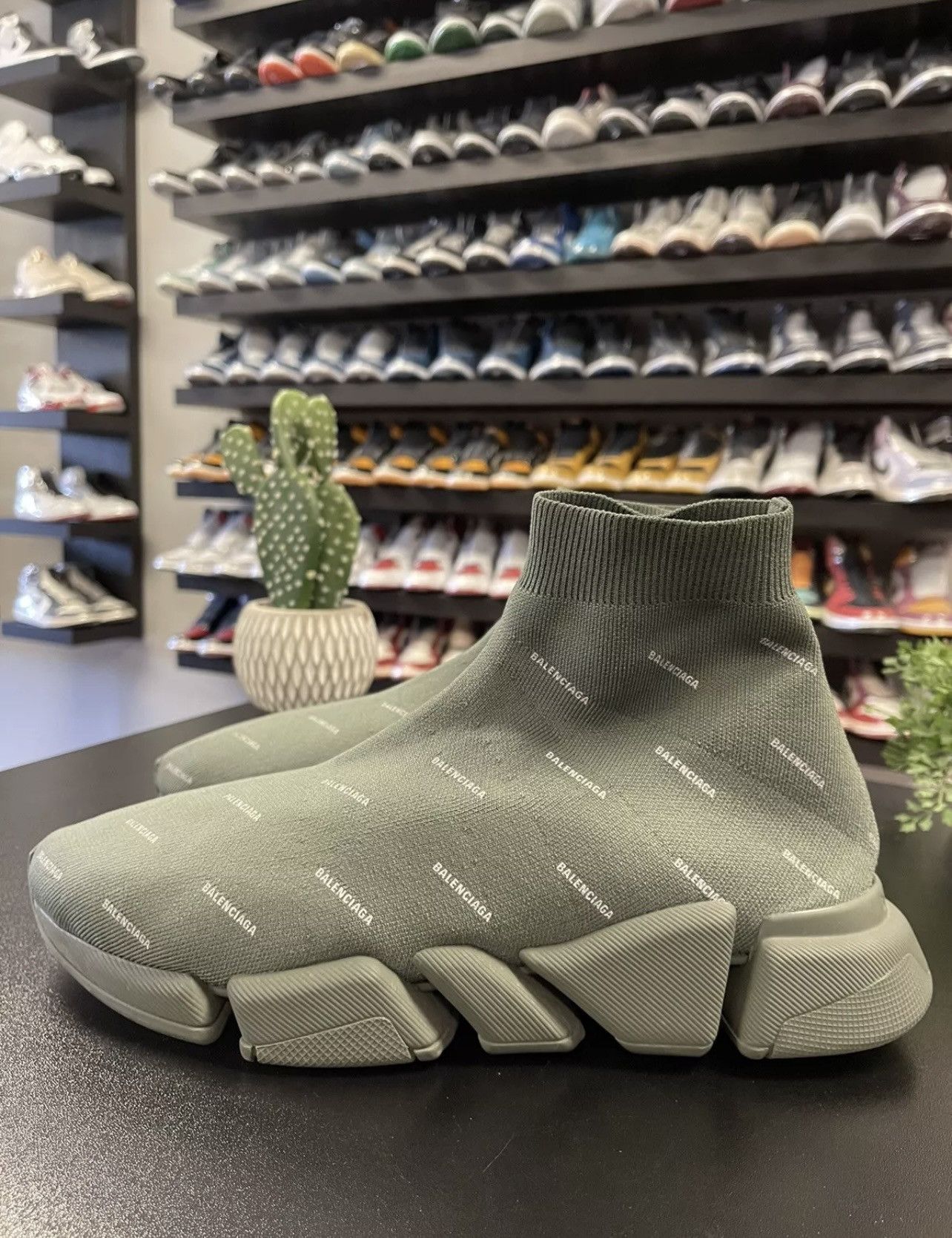 Balenciaga Size 12/EU45 - Balenciaga 2.0 Speed Allover Logo Olive Green Size US 12 / EU 45 - 1 Thumbnail