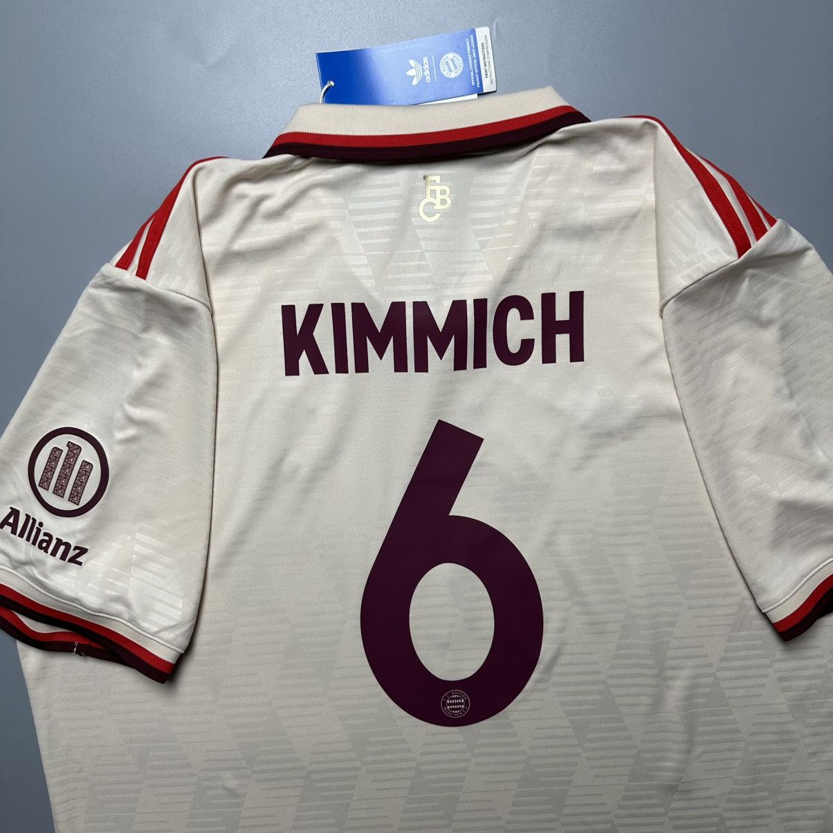 Vintage BAYERN ADIDAS 2024/2025 FOOTBALL THIRD JERSEY #6 KIMMICH Size US XXL / EU 58 / 5 - 10 Thumbnail