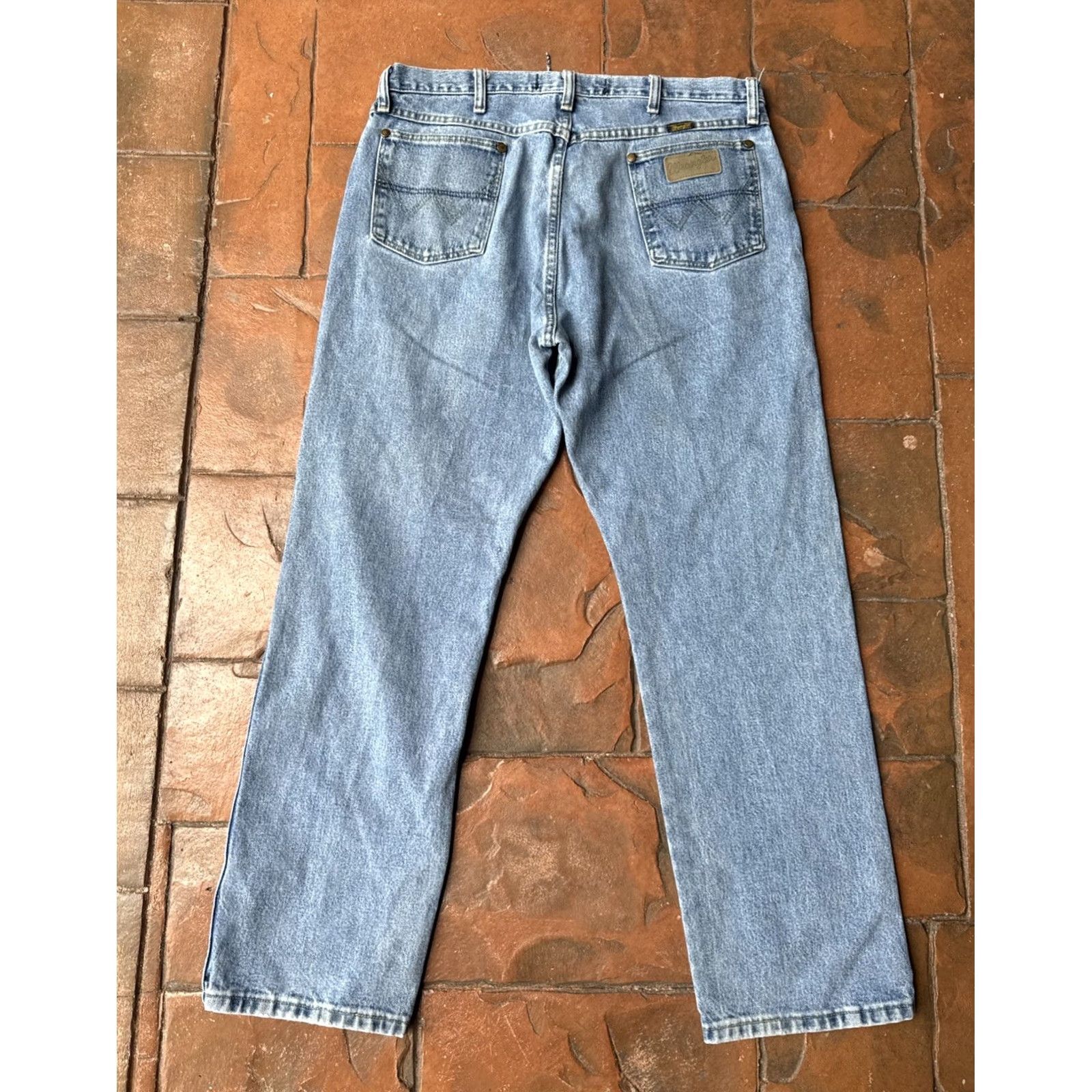 Wrangler Wrangler Cowboy Cut Collection Jeans Men’s 36x30 Blue Regular Straight Denim Cotton Logo Zipper Pocket 5-Pocket Barons USA Cowboys George Strait Size US 36 / EU 52 - 4 Thumbnail