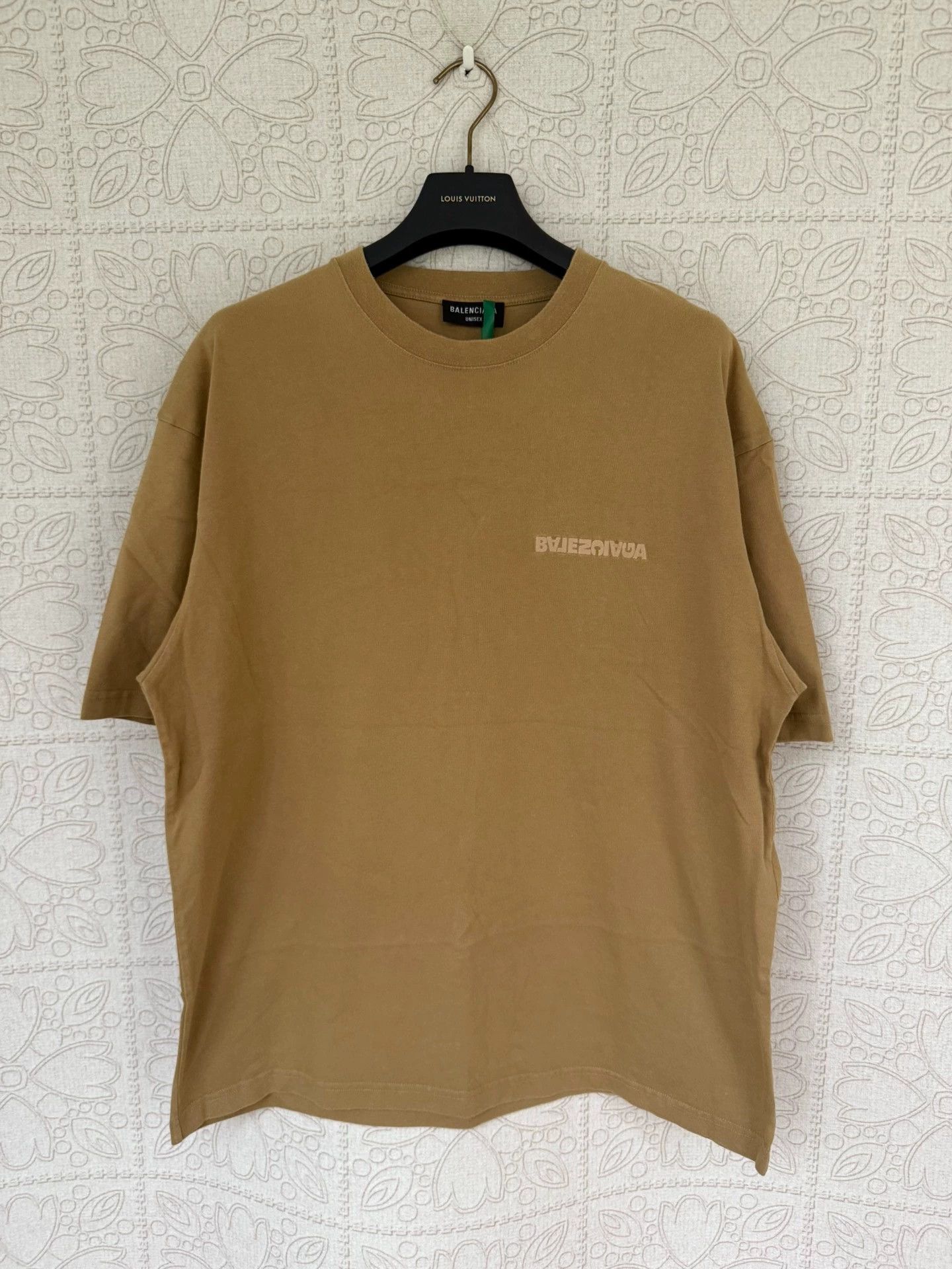 Balenciaga balenciaga embroidered letter short sleeve shirt Size US M / EU 48-50 / 2 - 1 Thumbnail