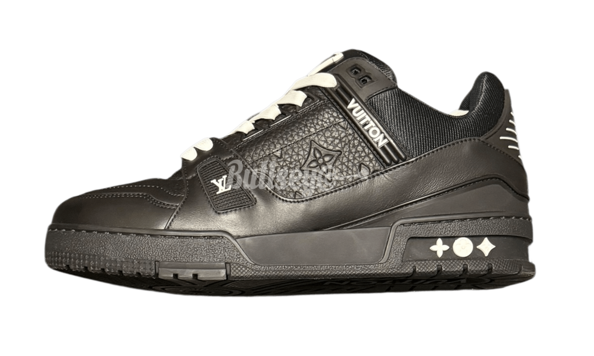 Louis Vuitton Trainer Black Embossed Monogram (PreOwned) Size US 7 / EU 40 - 1 Thumbnail
