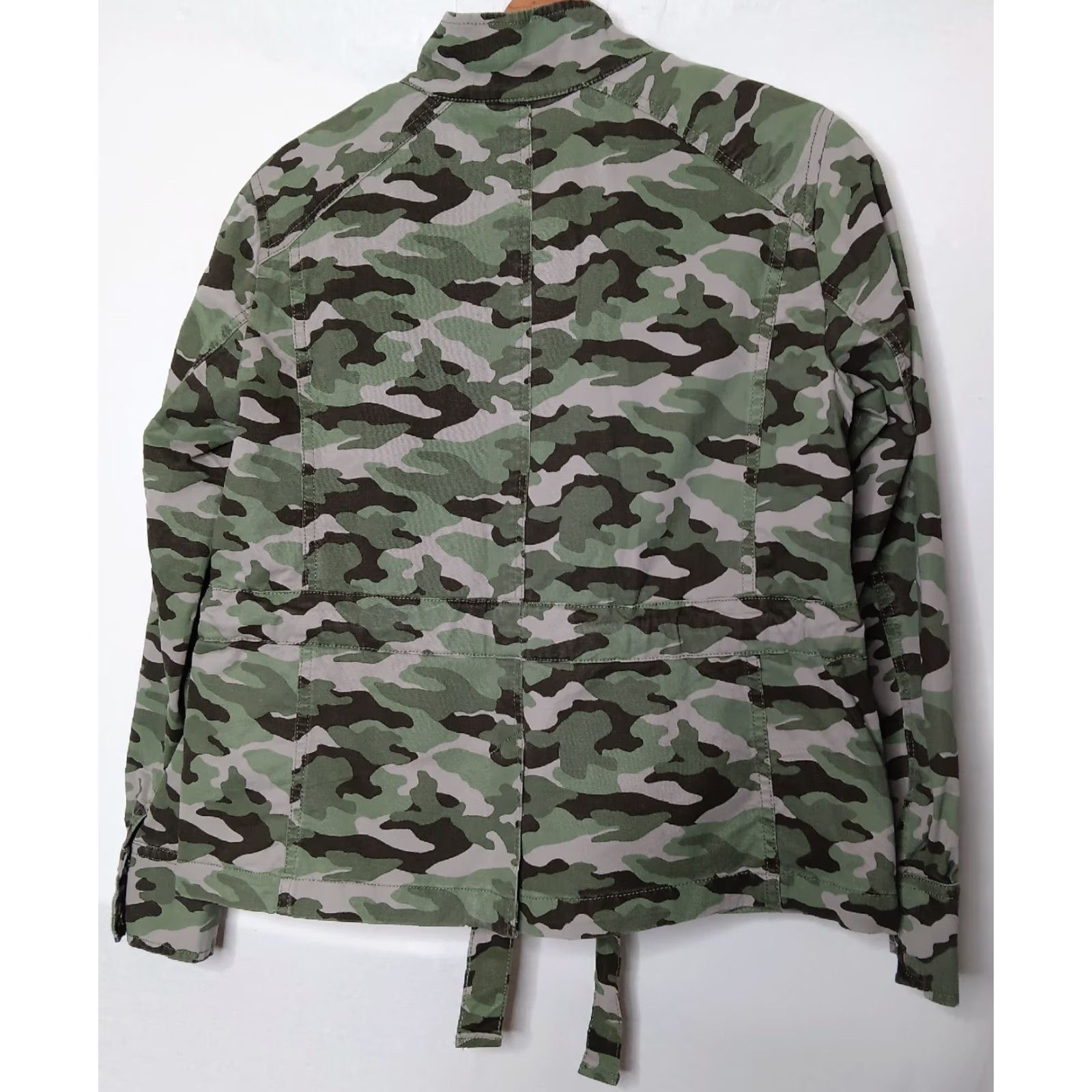 Banana Republic Banana Republic Jacket Camouflage XS Tie Waist Utility Cotton Blend Green Ladies Regular Short Sleeve Zip Snap Pockets Size XS / US 0-2 / IT 36-38 - 3 Thumbnail