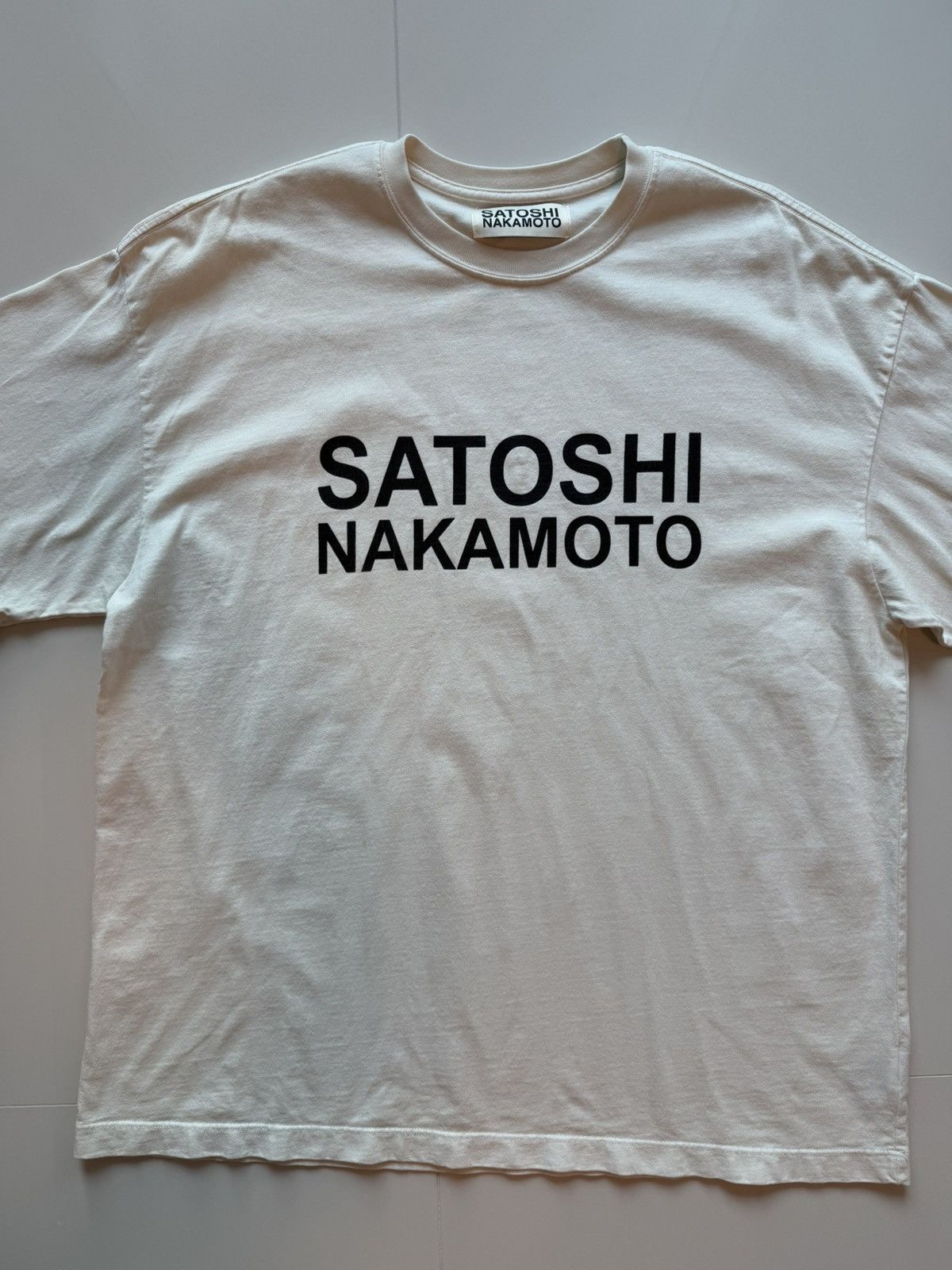 Satoshi Nakamoto Cream White T-Shirt Size US XL / EU 56 / 4 - 1 Thumbnail