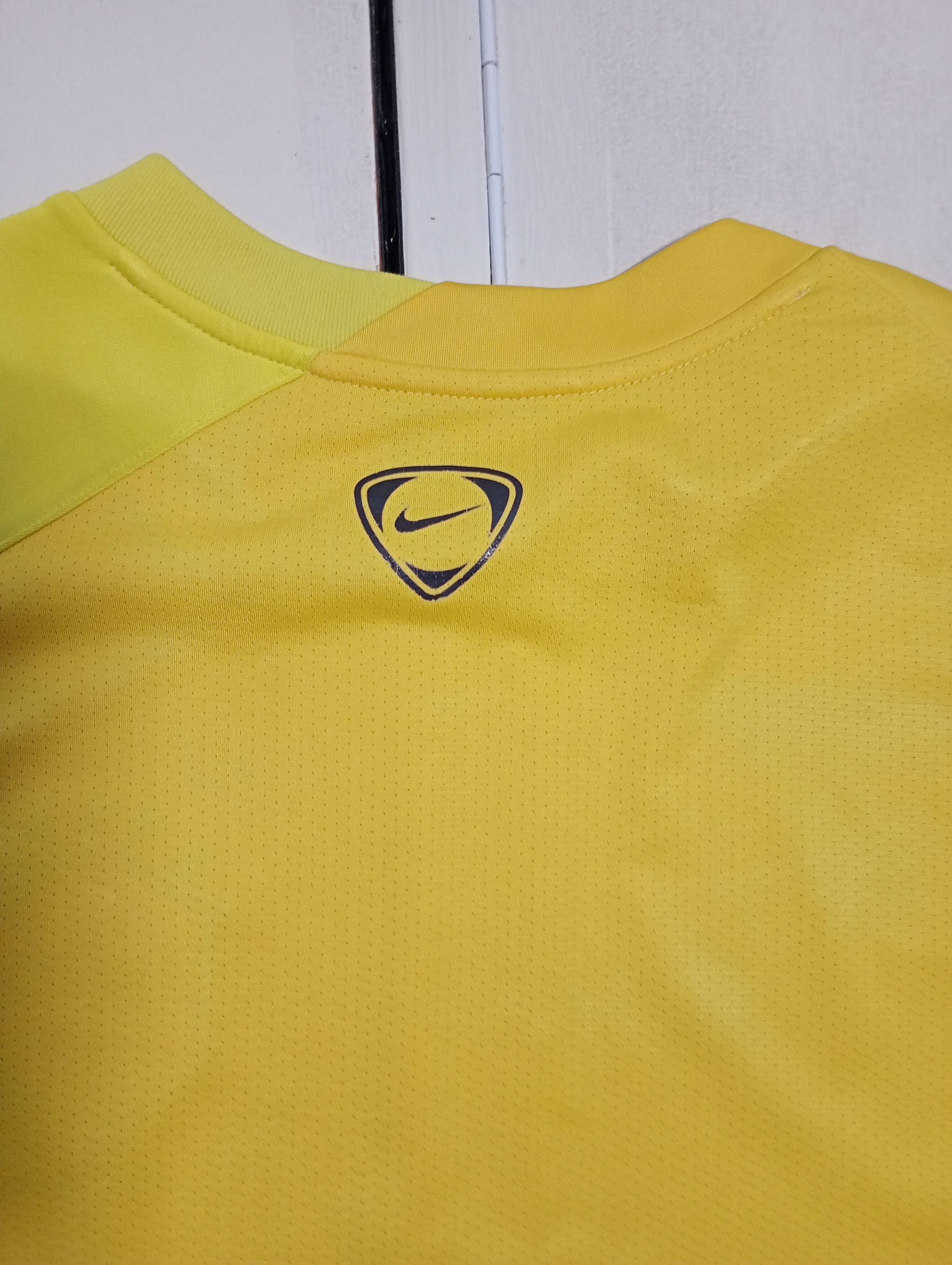 Nike Nike Brazil Training Sleeveless Jersey 2008-2009 Size US XL / EU 56 / 4 - 13 Thumbnail
