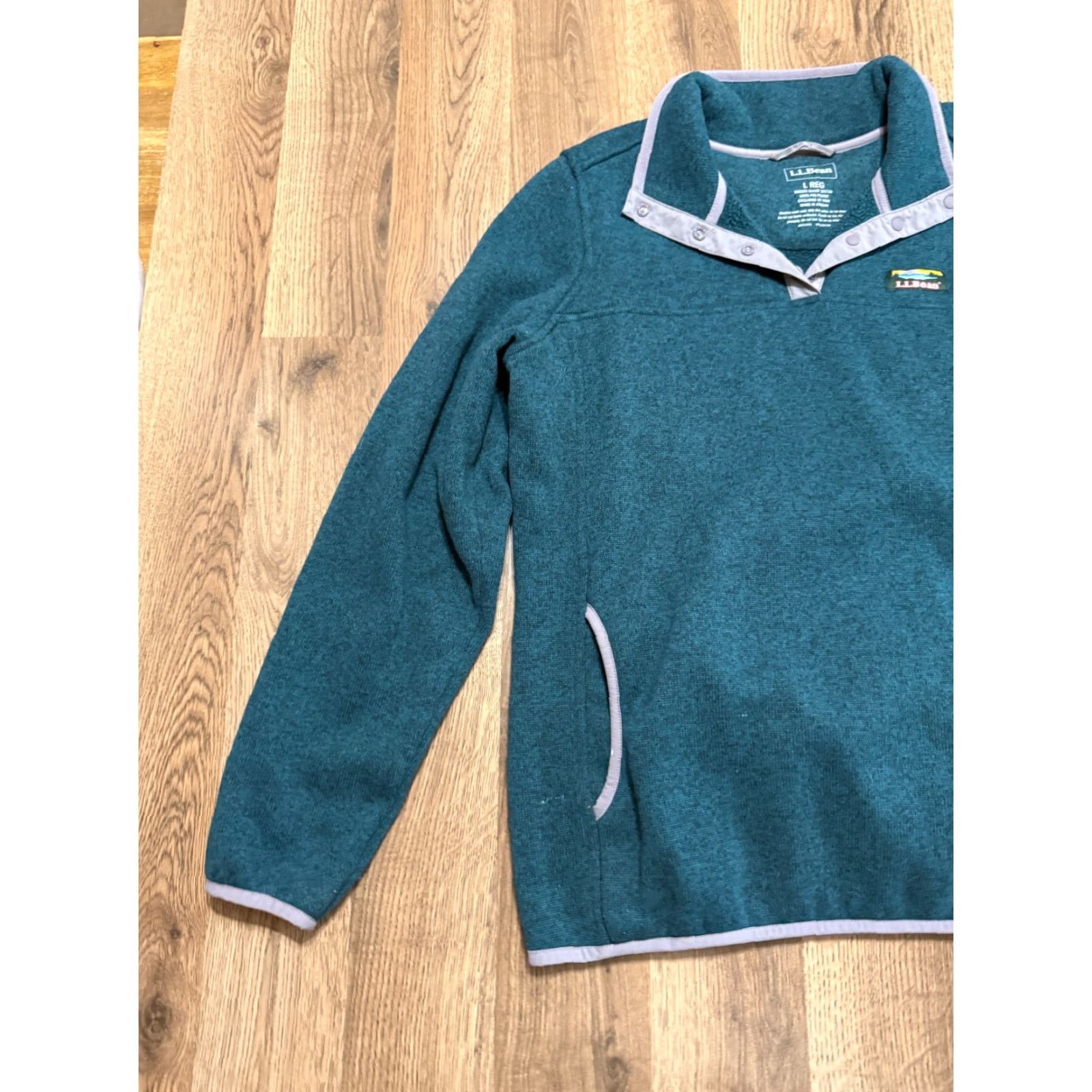 Vintage L.L.Bean Sweater Men's Size Large Green 1/4 Buttons Pullover Long Sleeve Vintage No (adjusted to fit 200-char max and rules) Size US L / EU 52-54 / 3 - 3 Thumbnail