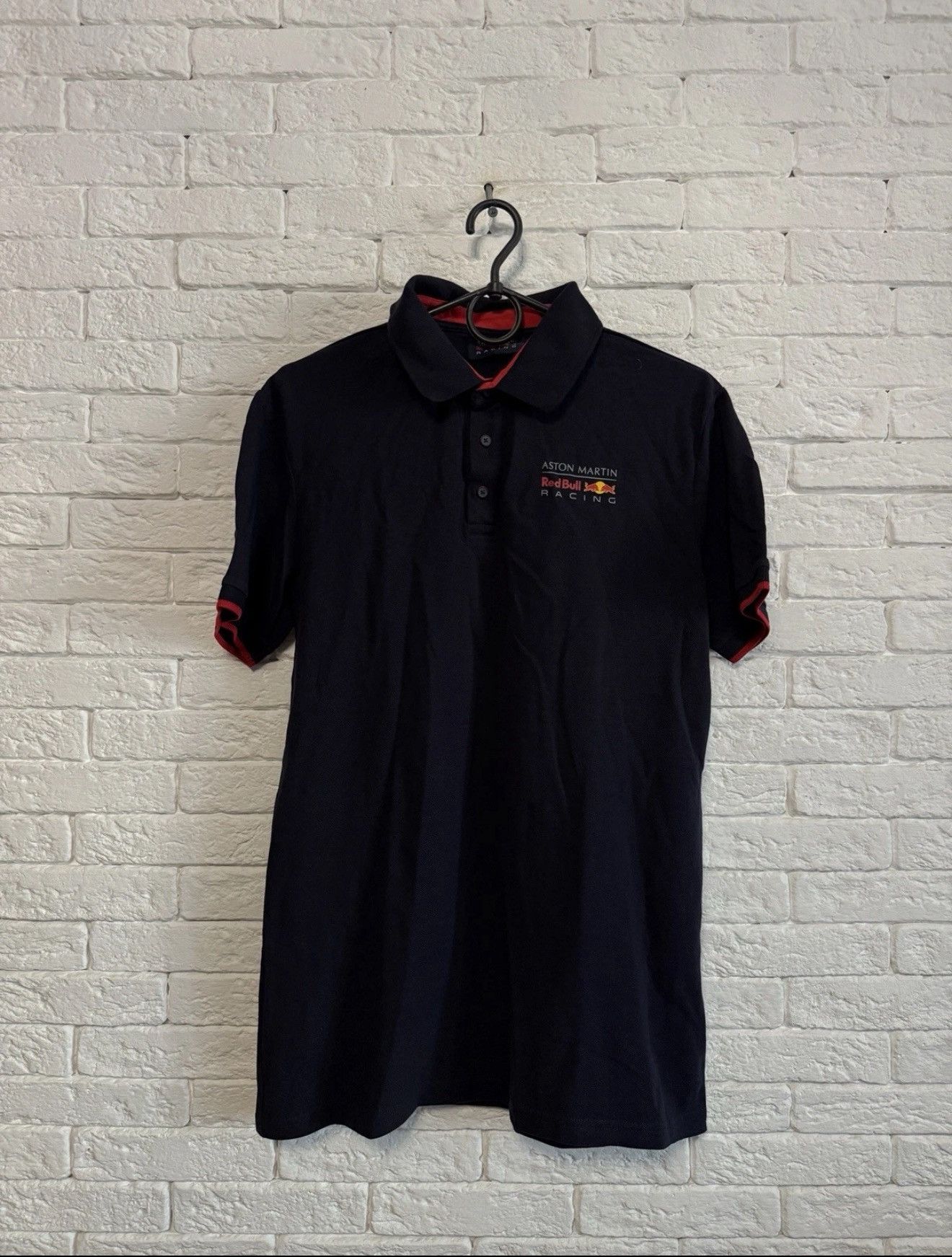 Red Bull Aston Martin Red Bull Racing Polo Shirt Sz M Size US M / EU 48-50 / 2 - 1 Thumbnail