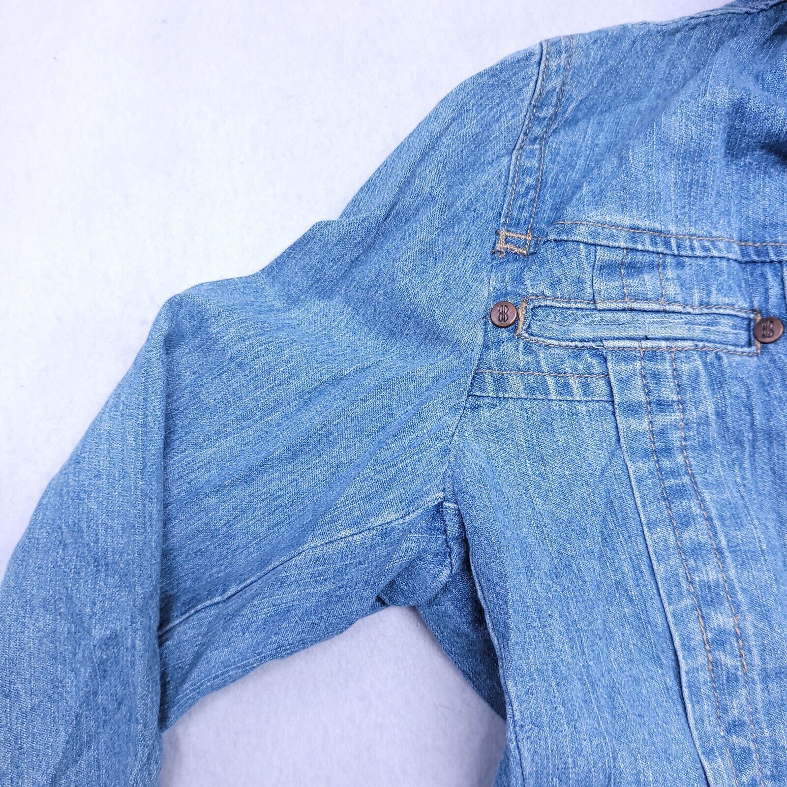 Bill Blass Bill Blass Jeans Button Denim Jean Jacket Womens Size M Blue Size M / US 6-8 / IT 42-44 - 4 Thumbnail