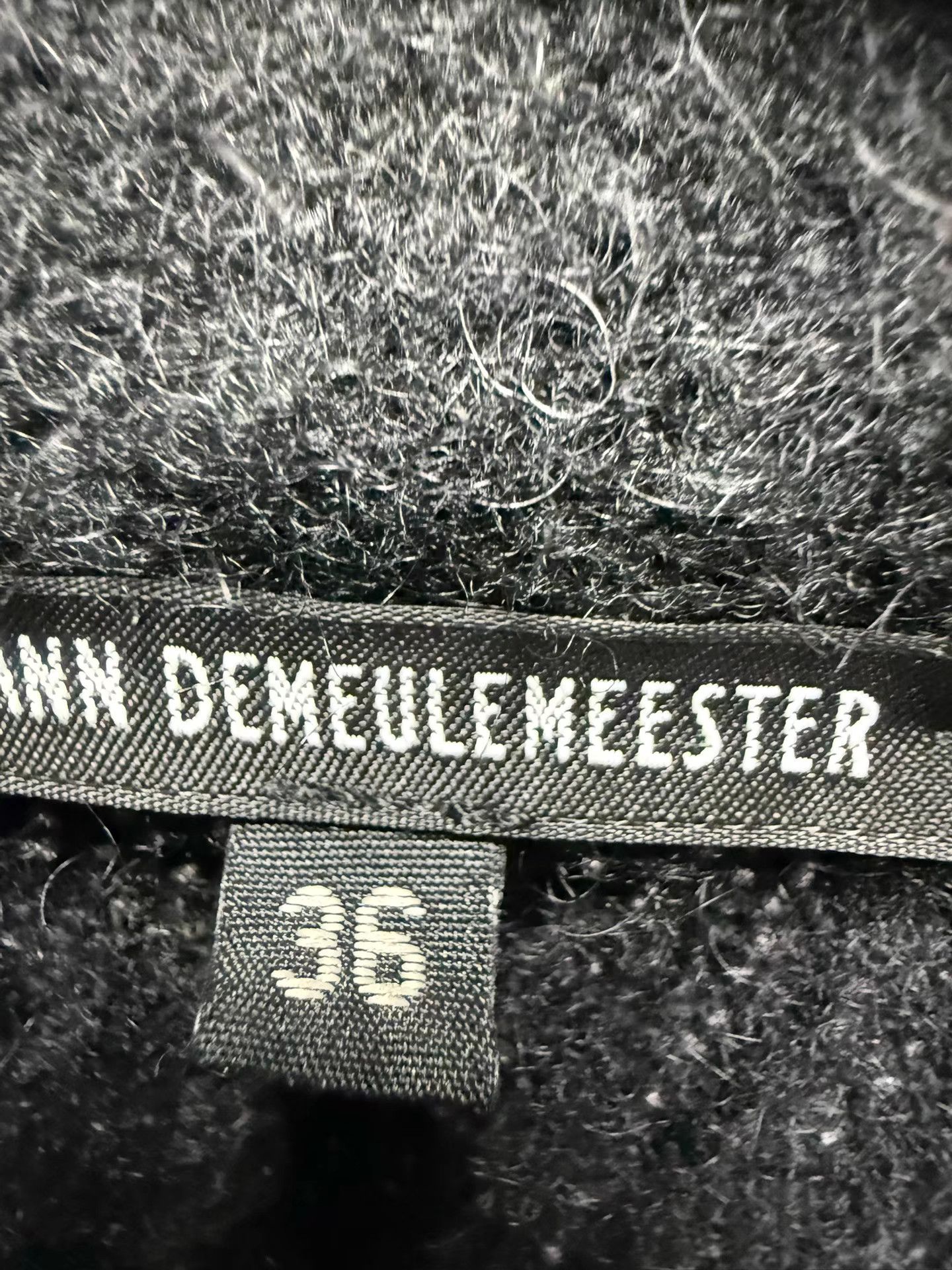 Ann Demeulemeester Ann Demeulemeester Mohair Scarf Collar Frog Closure Coat K20 Size XS / US 0-2 / IT 36-38 - 6 Thumbnail