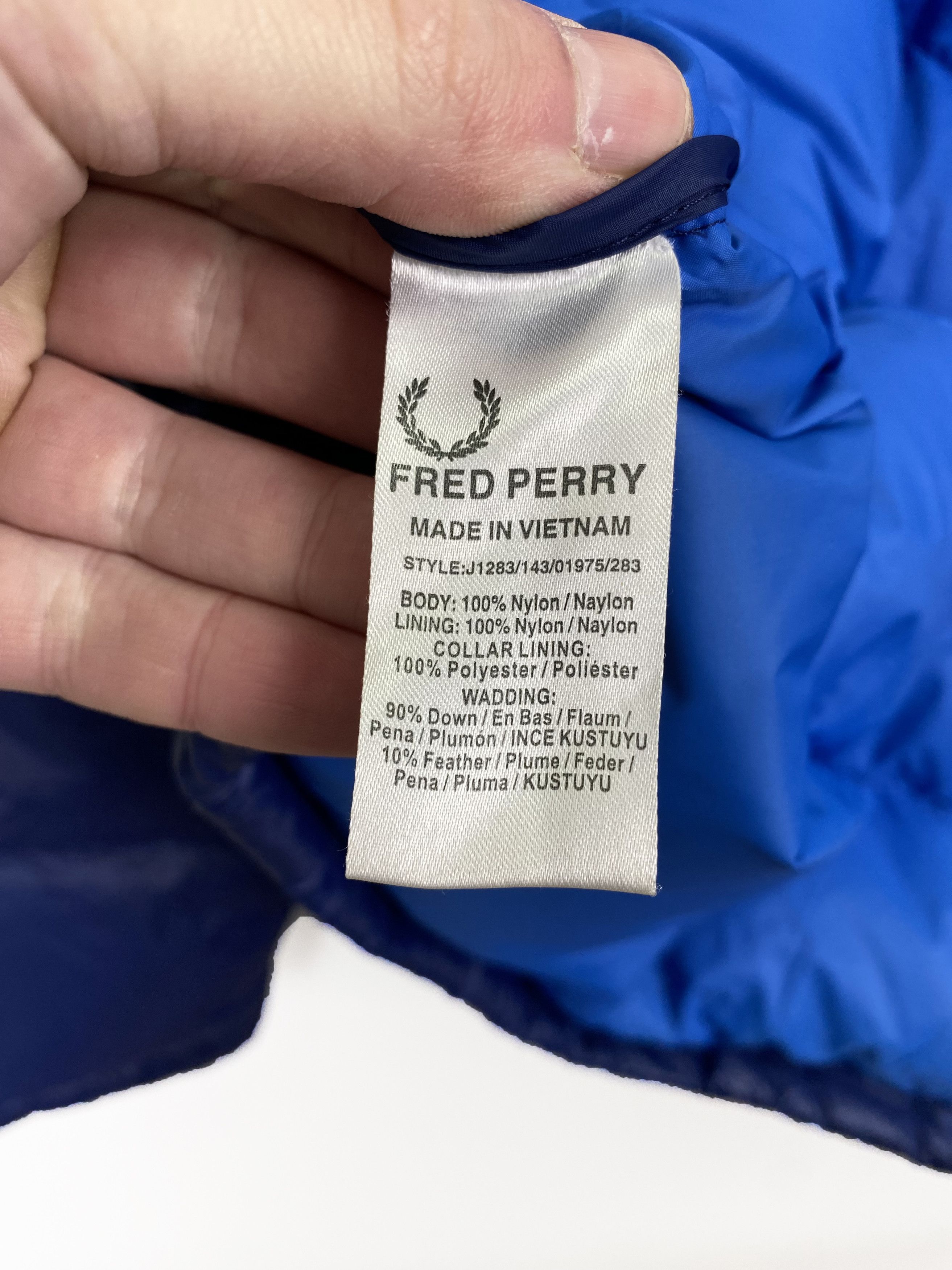 Fred Perry FRED PERRY Down Puffer Navy Jacket Size US L / EU 52-54 / 3 - 14 Thumbnail