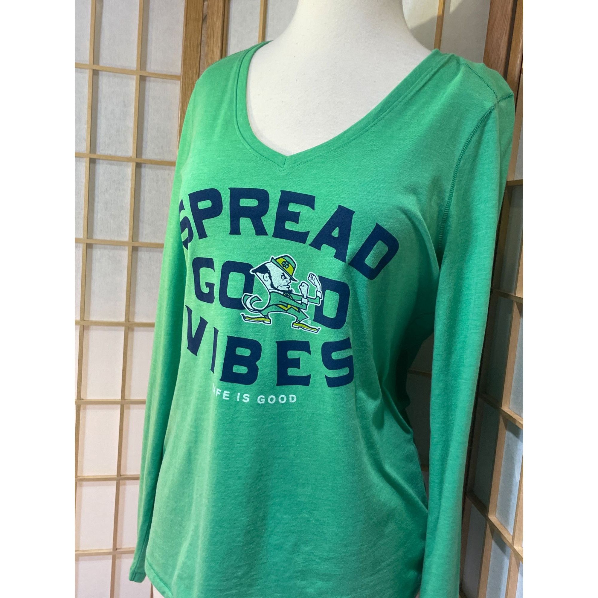 Life is Good NWT Life is Good Med Notre Dame L/S Tee Size M / US 6-8 / IT 42-44 - 10 Thumbnail
