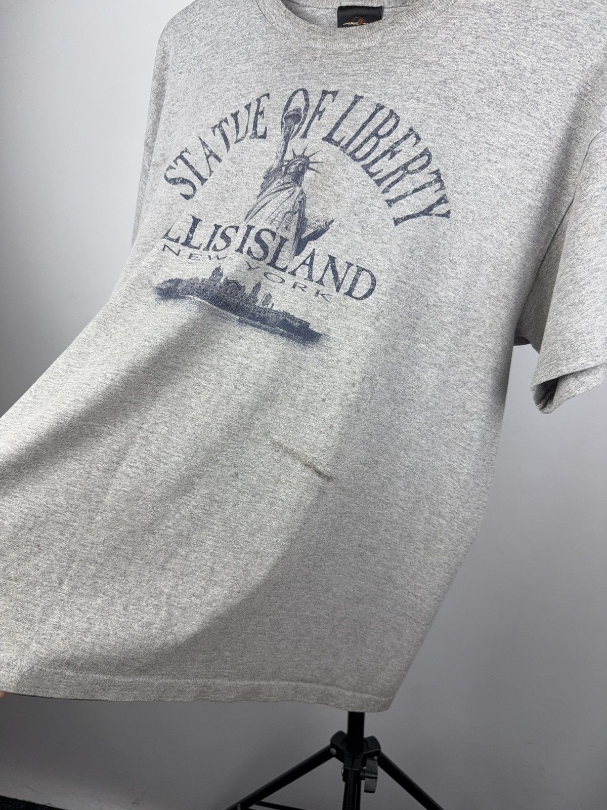 Vintage Vintage Statue of Liberty Ellis Island Tee USA Made L Size US M / EU 48-50 / 2 - 4 Thumbnail