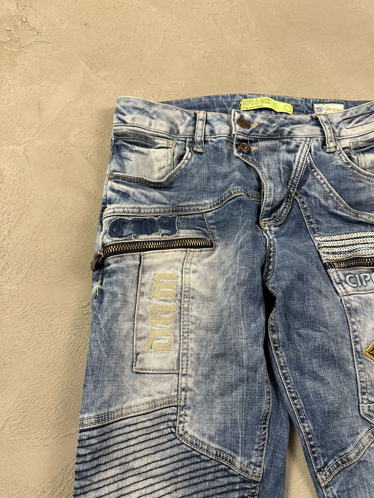 Japanese Brand Crazy Y2k Cipo & Baxx Cross Cross Faded Skinny Biker Jeans Size US 30 / EU 46 - 4 Thumbnail