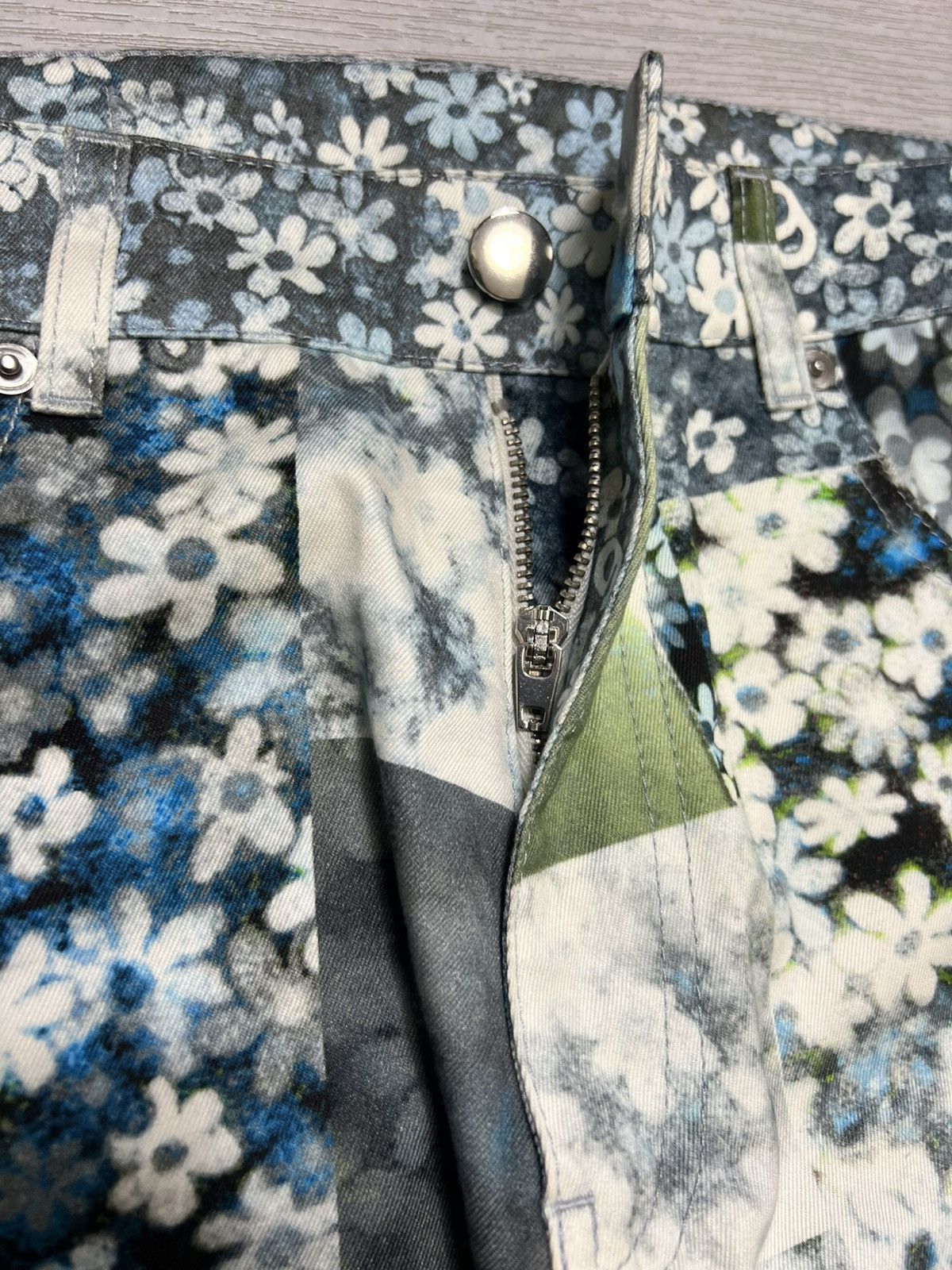 MM6 Maison Margiela MM6 - S/S 16’ - Flower Patchwork Pants Size US 28 / EU 44 - 4 Thumbnail