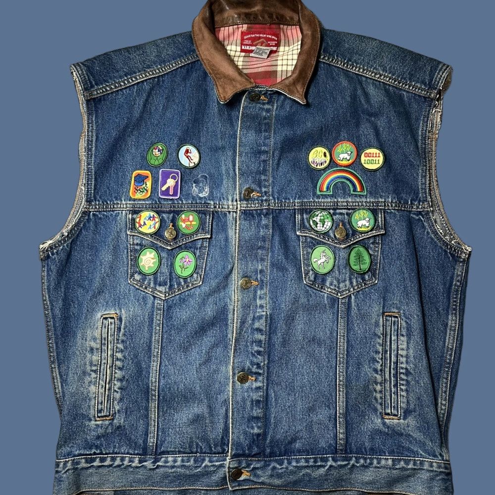 Marlboro VINTAGE Marlboro Country Store Denim Vest Mens XL Blue Patch Back Western Biker Style Clothing Man Mens XL Blue Denim Vest Size US XL / EU 56 / 4 - 1 Thumbnail